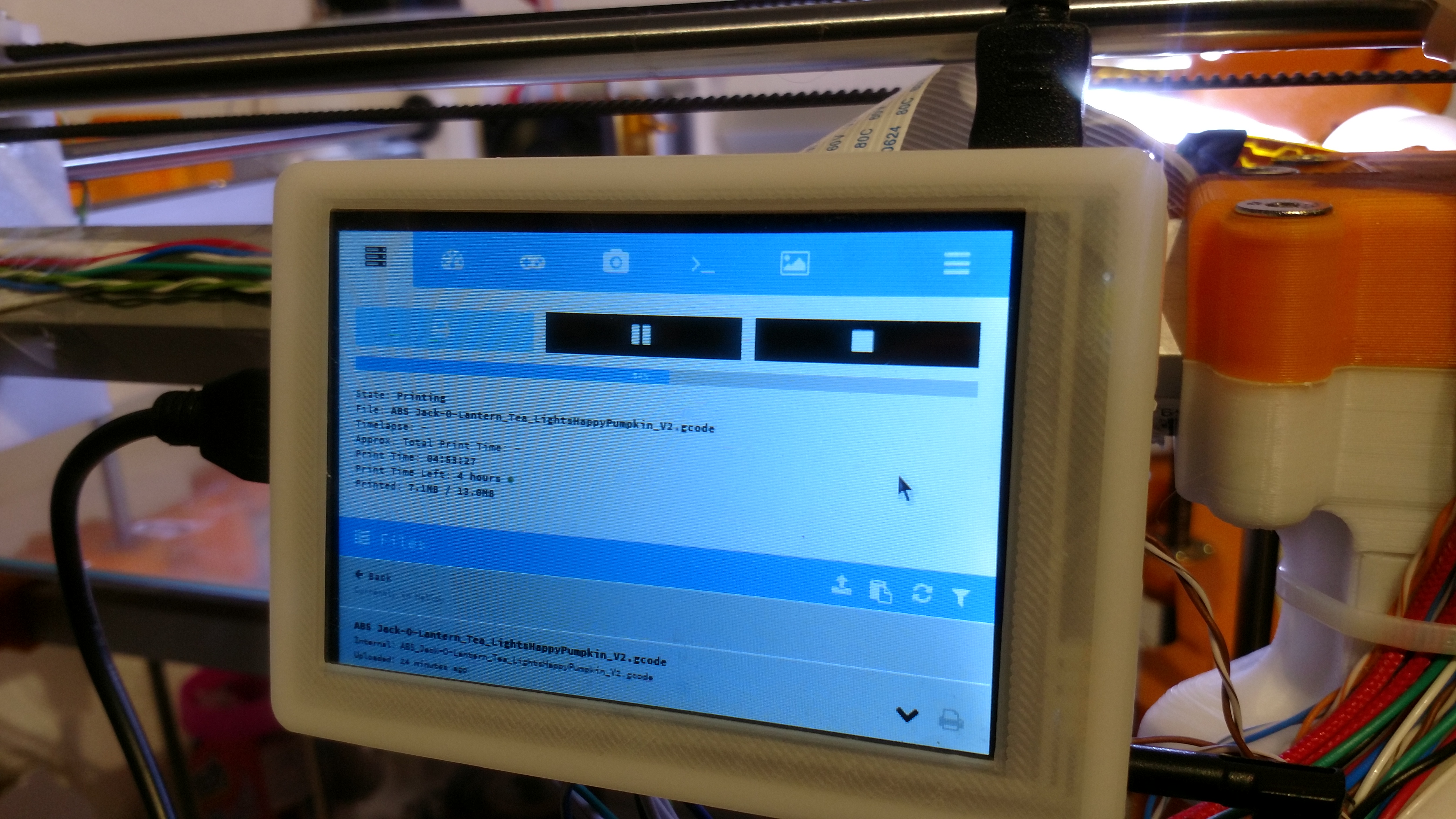 Raspberry Pi 3b+ LCD gehäuse