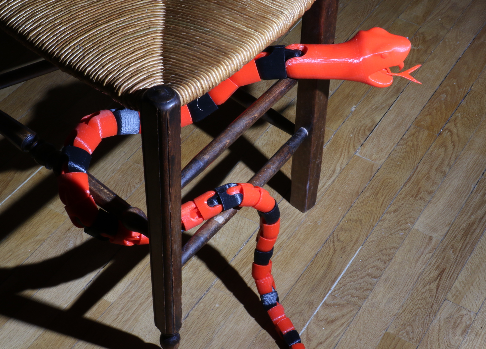 Articulated snake