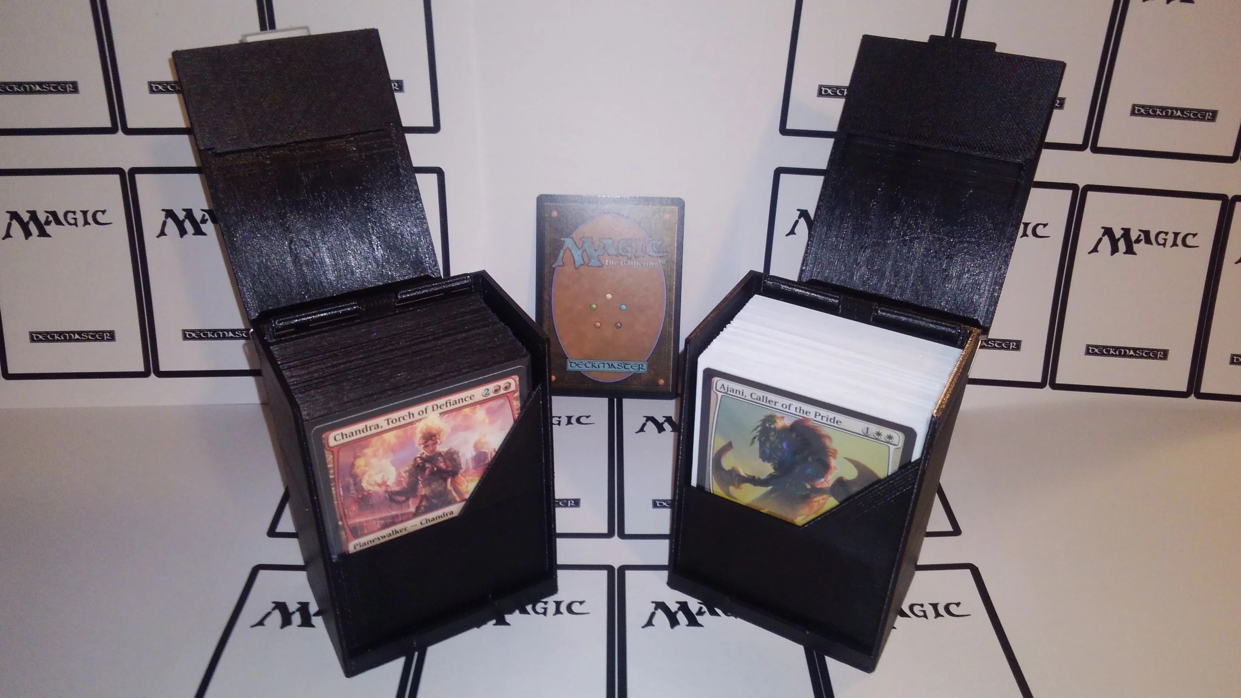 Flip Lid Magic Deck Box with Latch (legacy versions v1 & v2)