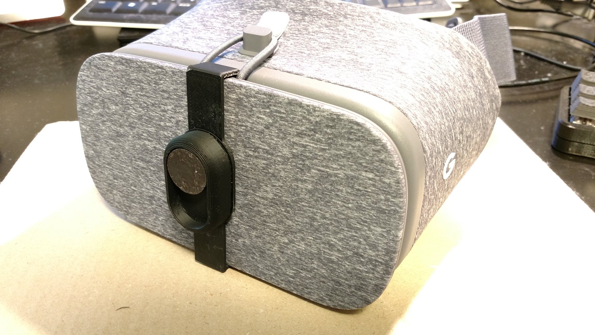 Cardboard switch for Daydream view