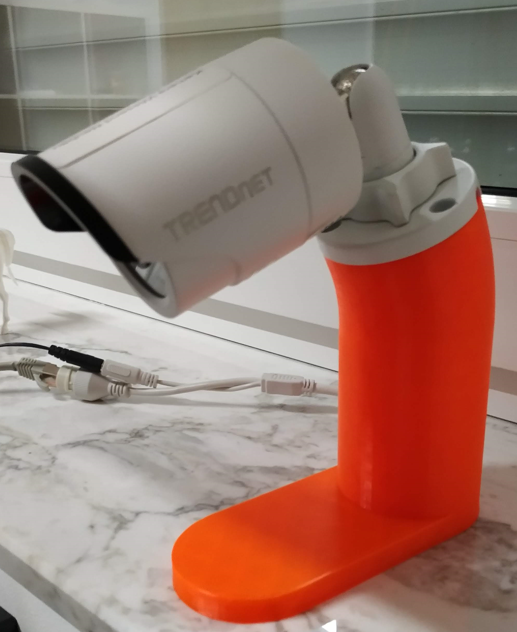 Camera stand TrendNet