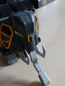 MMPR Mastodon Zord Tusk