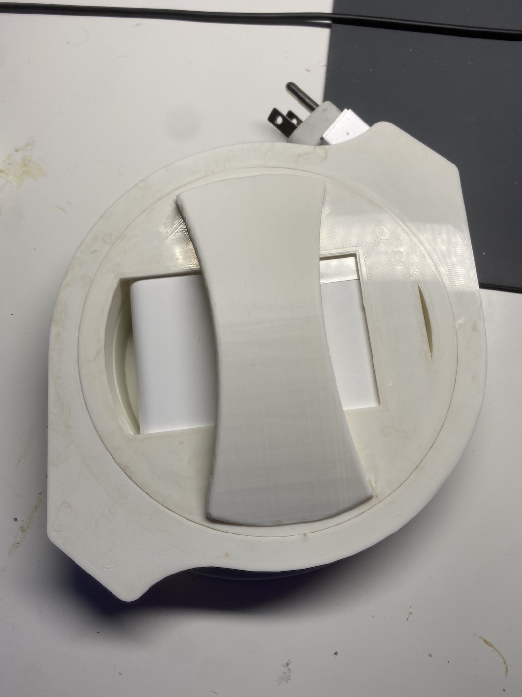 MacBook Pro 140W Cable Winder