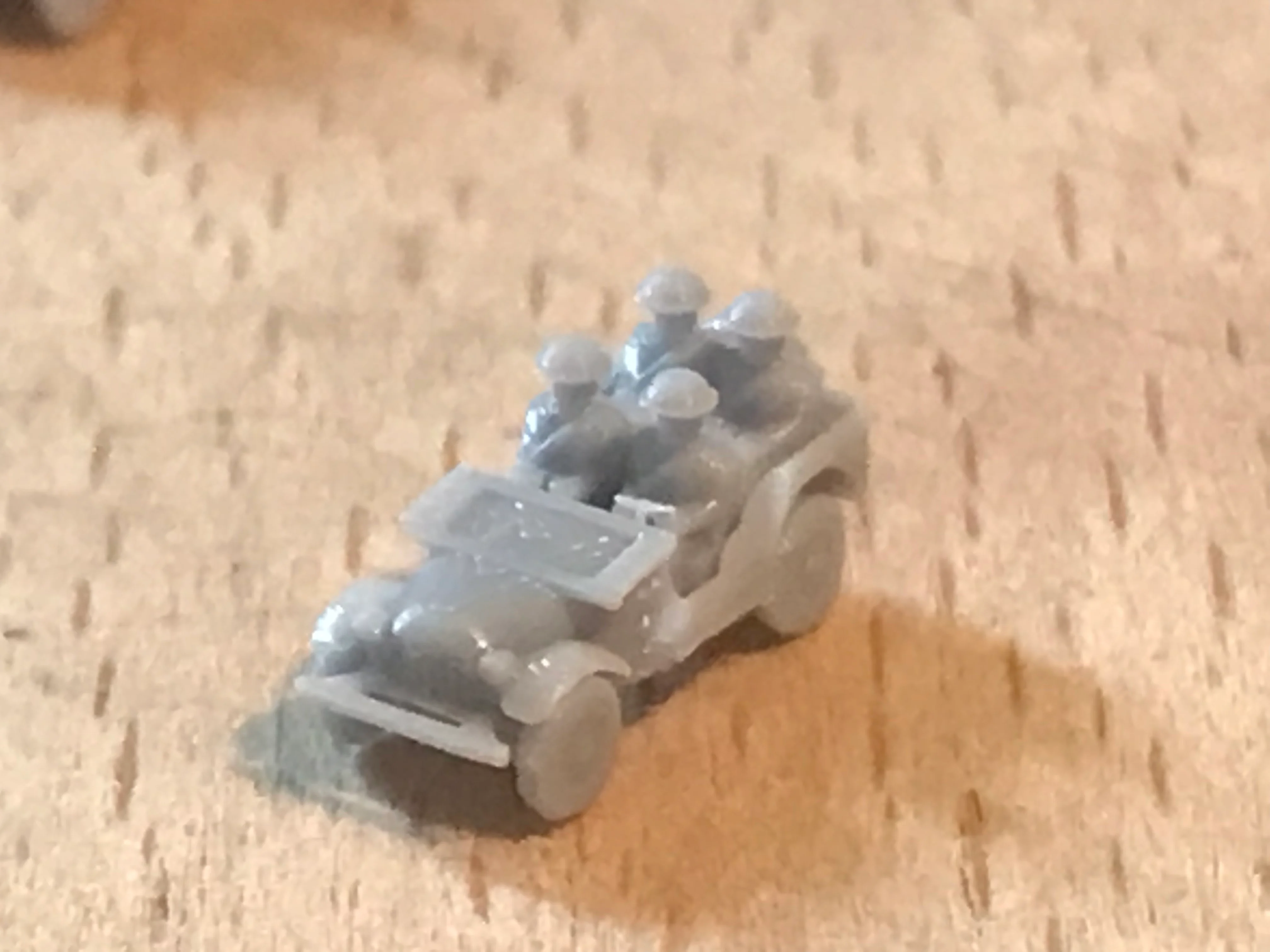 Bantam Blitz Buggy with British officers at 1/300