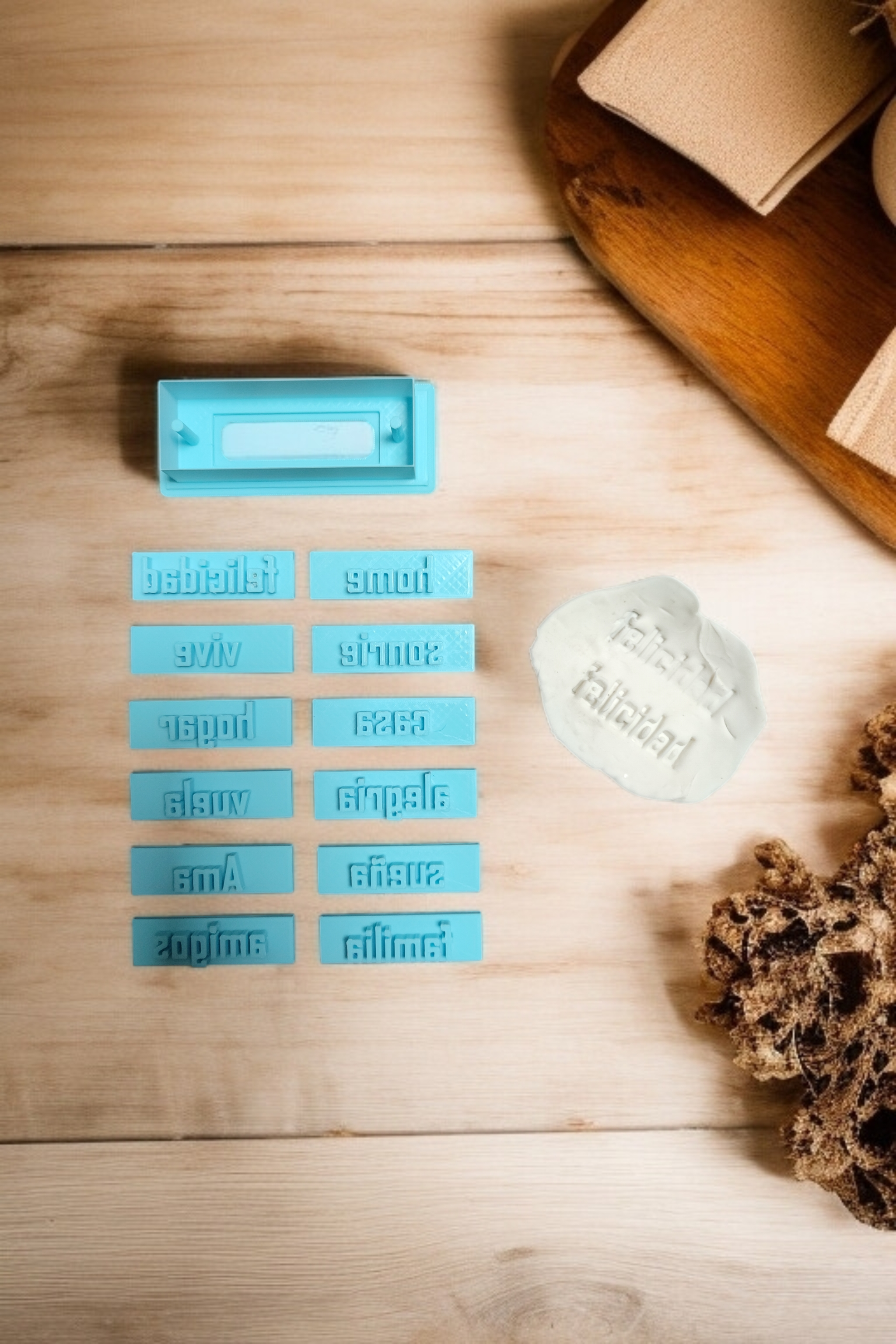 Kit Sello Palabras con Cortante Ceramica Galleta Tipografia 02 - Stamp Kit Words with Ceramic Cookie Cutter Typography 02