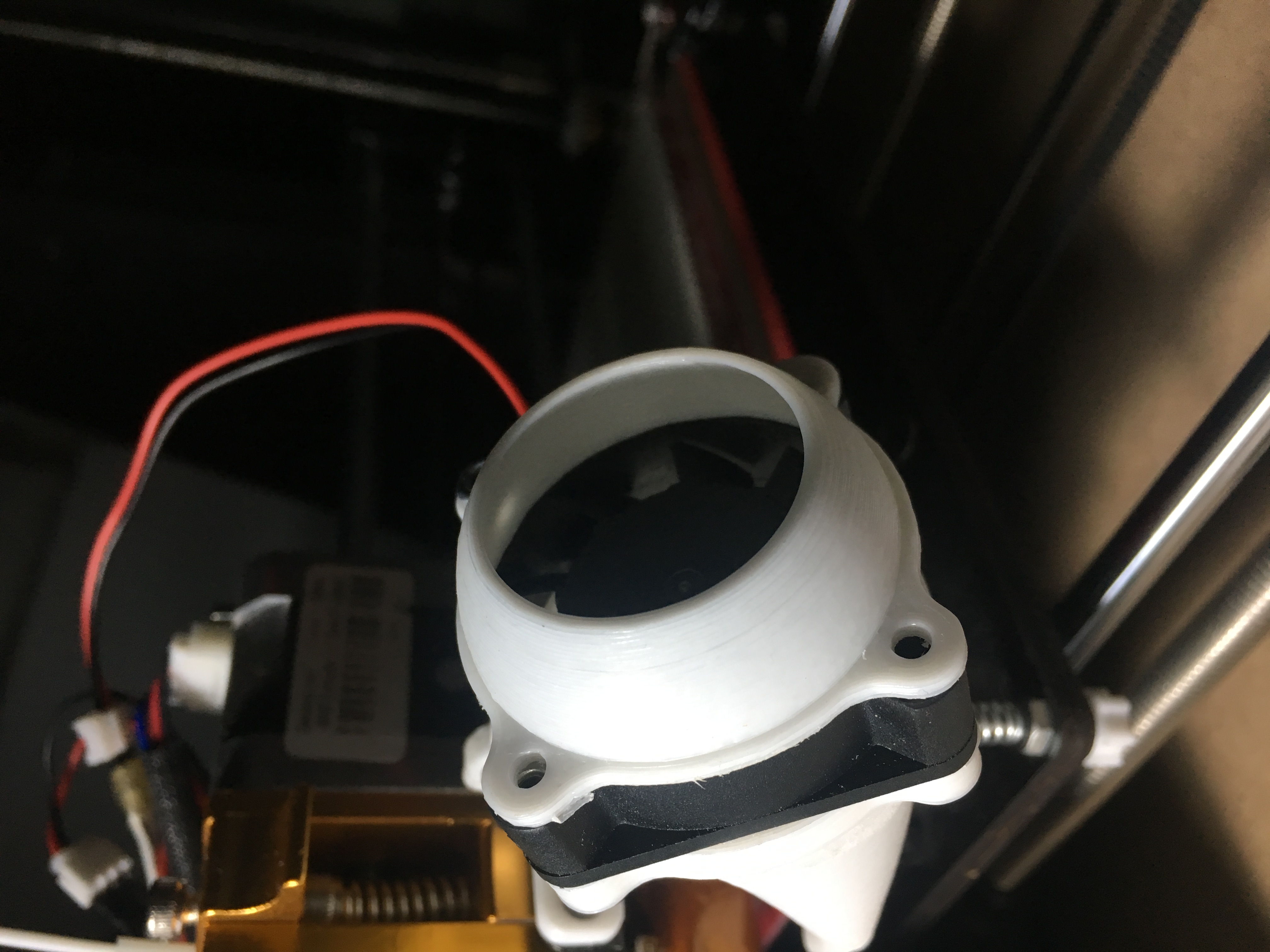 REDIRECT FAN AIR FLOW