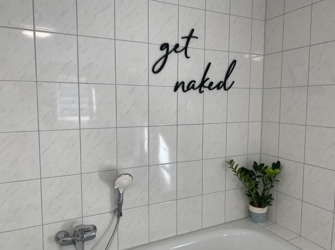 get naked lettering