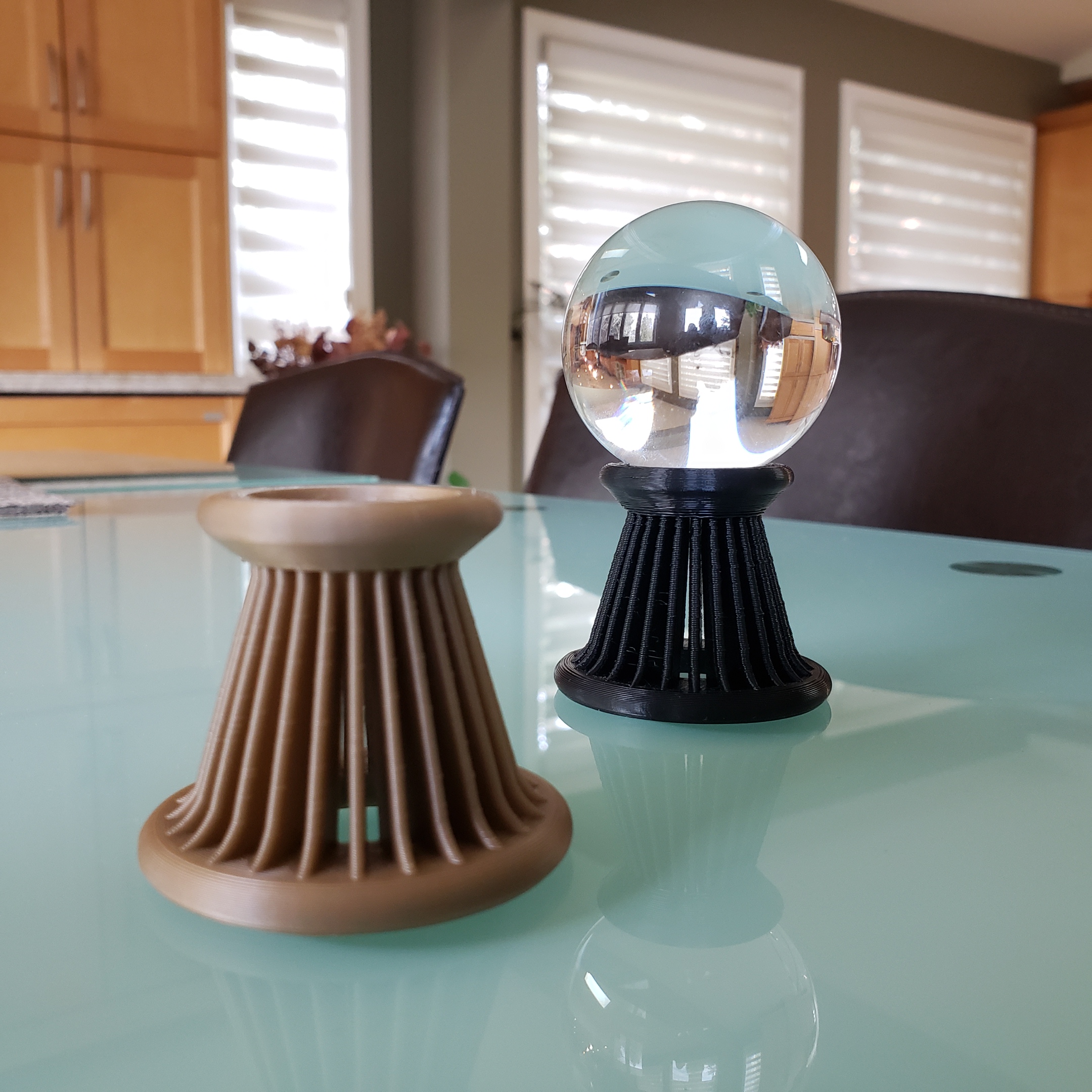 Crystal Ball Stand