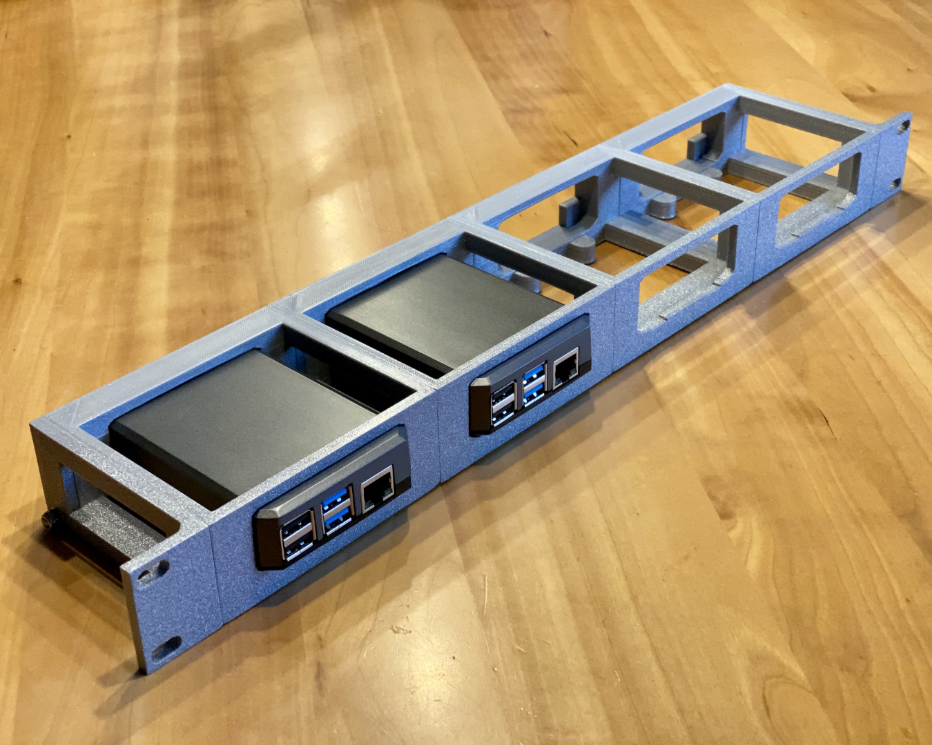 Raspberry Pi modular rack mount