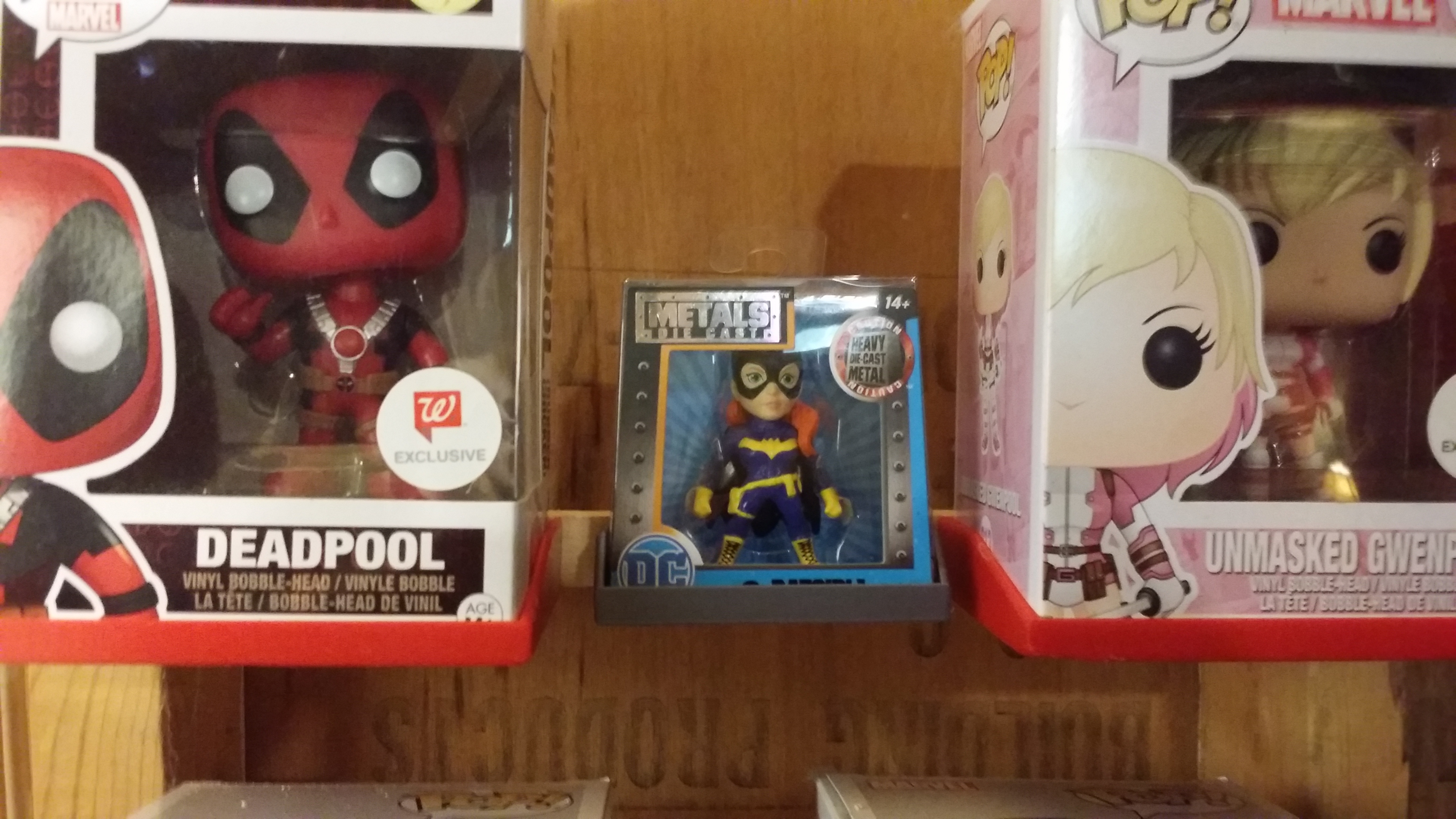 Metals Die Cast Mini stand