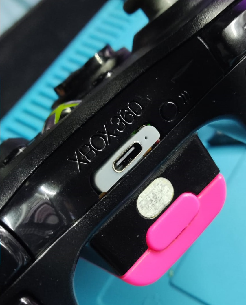 Xbox 360 Rechargeable Battery Mod with USB Type-C Connector