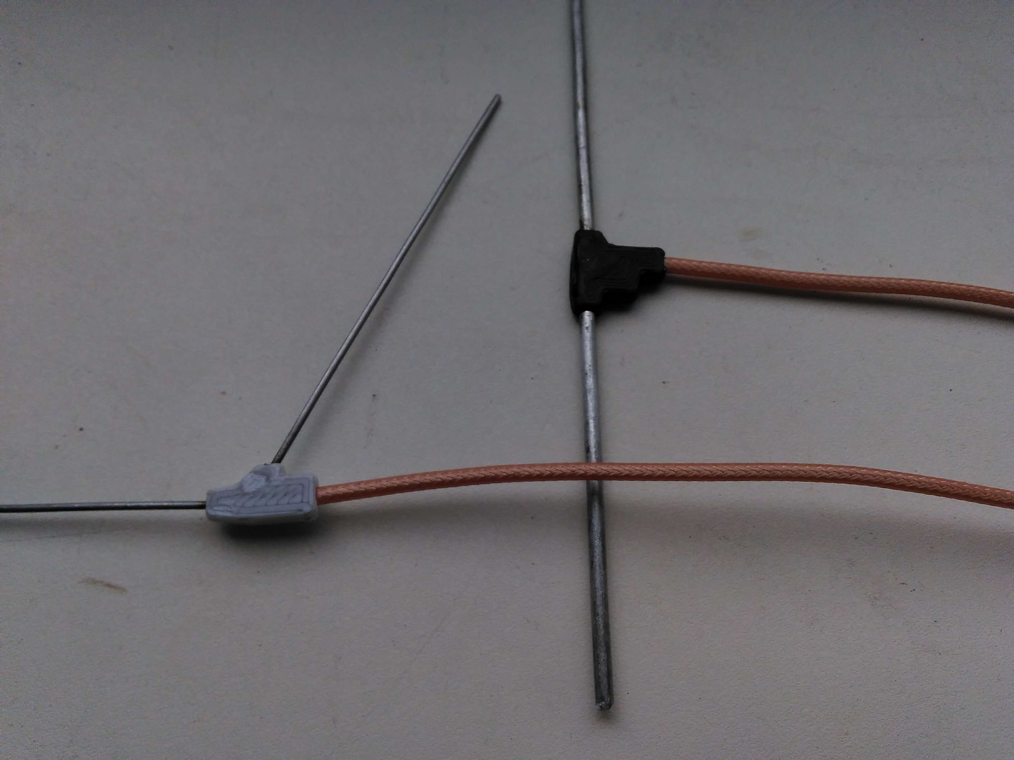 For antennas with a freq from 868 to 1200 MHz