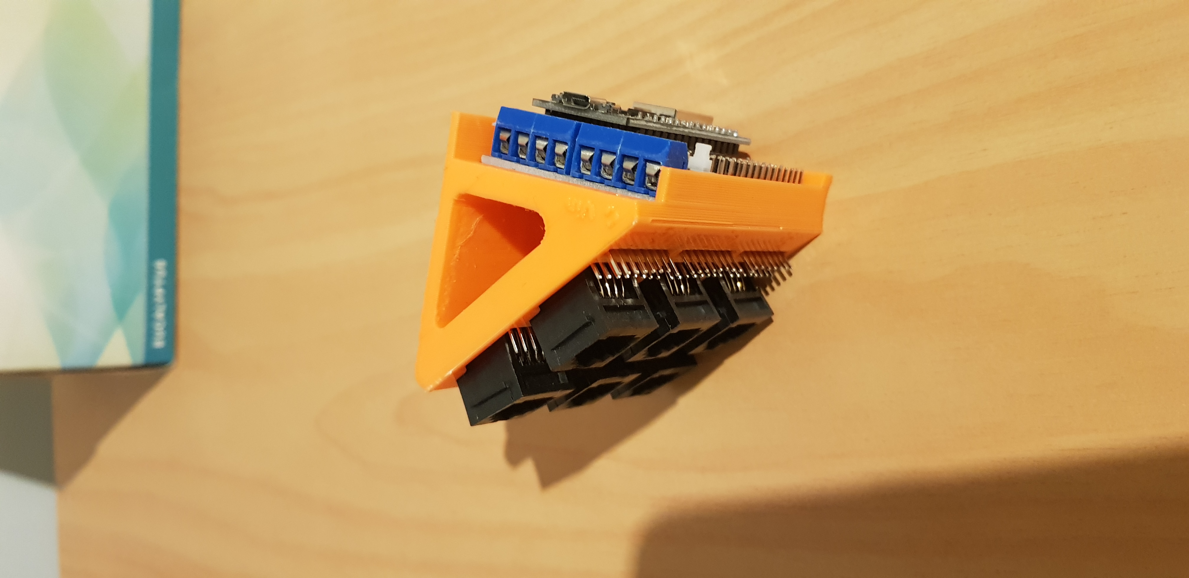 Smarthome Ethernet to ESP8266 GPIO Concentrator