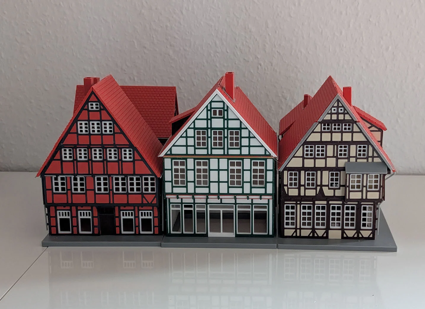 Medieval City House Kit H0 Scale
