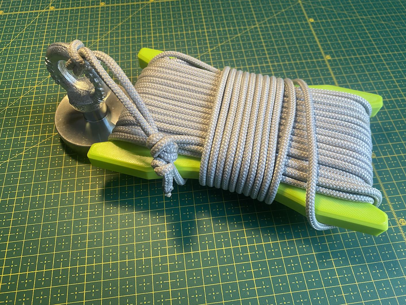Rope Winder / Storage for Magnet Fishing