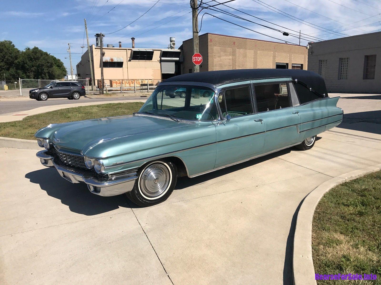 Cadillac Series 75 Hess & Eisenhardt Hearse 1960