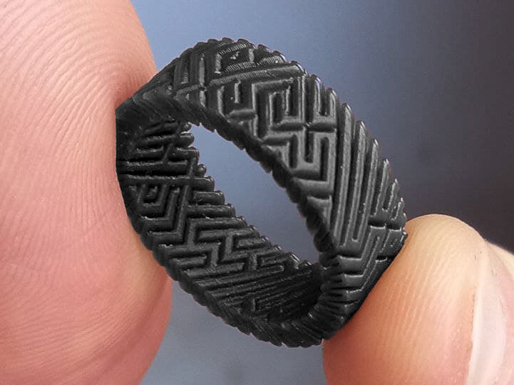 "Hatch Flow" Ring