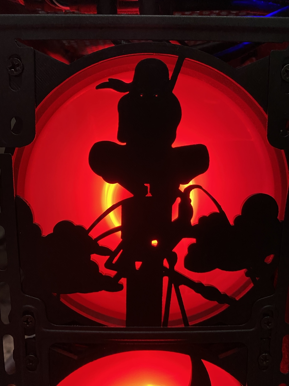 Itachi moon silhouette