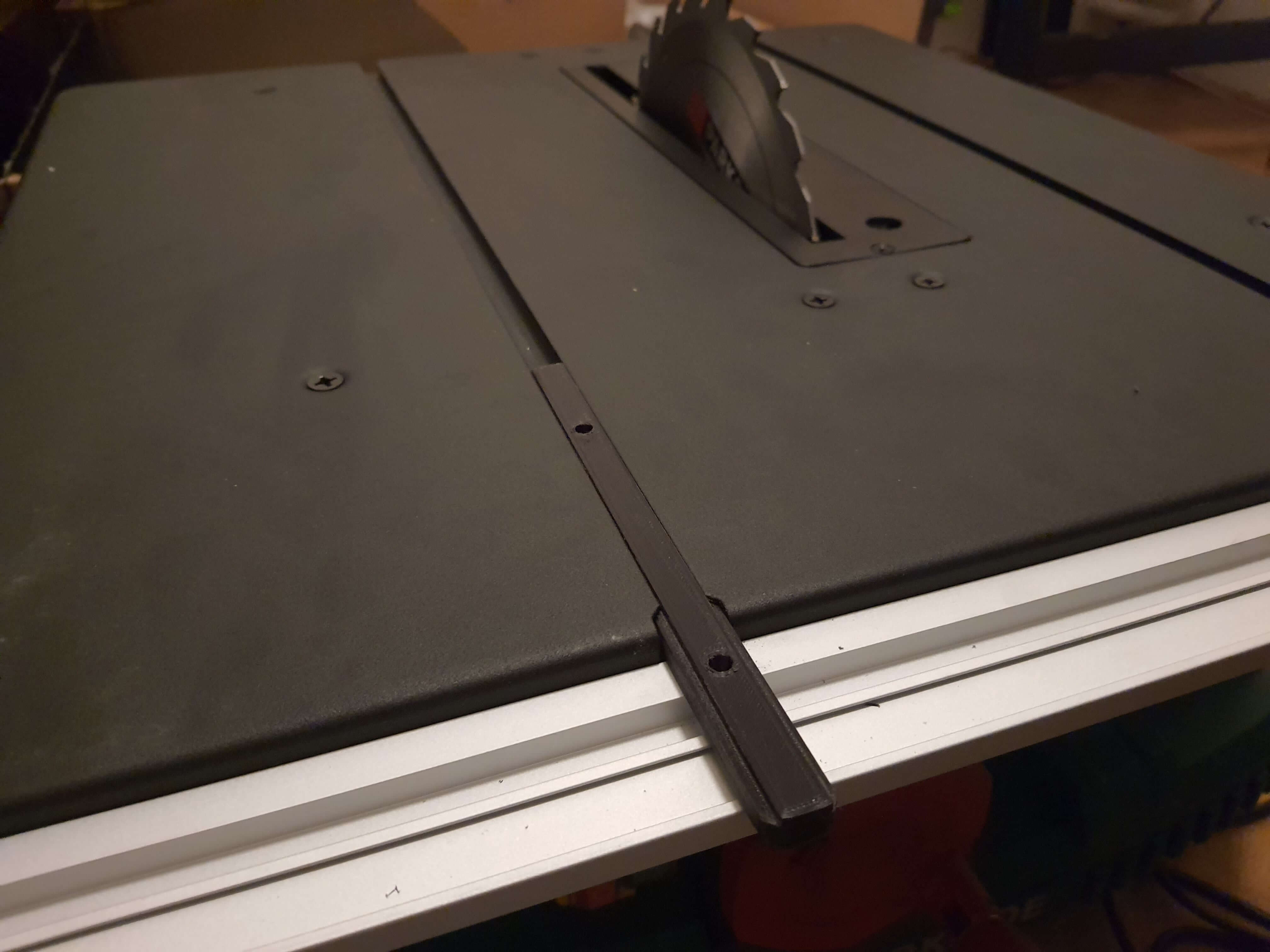Guide bar for table saw Parkside PTKS 2000 F4