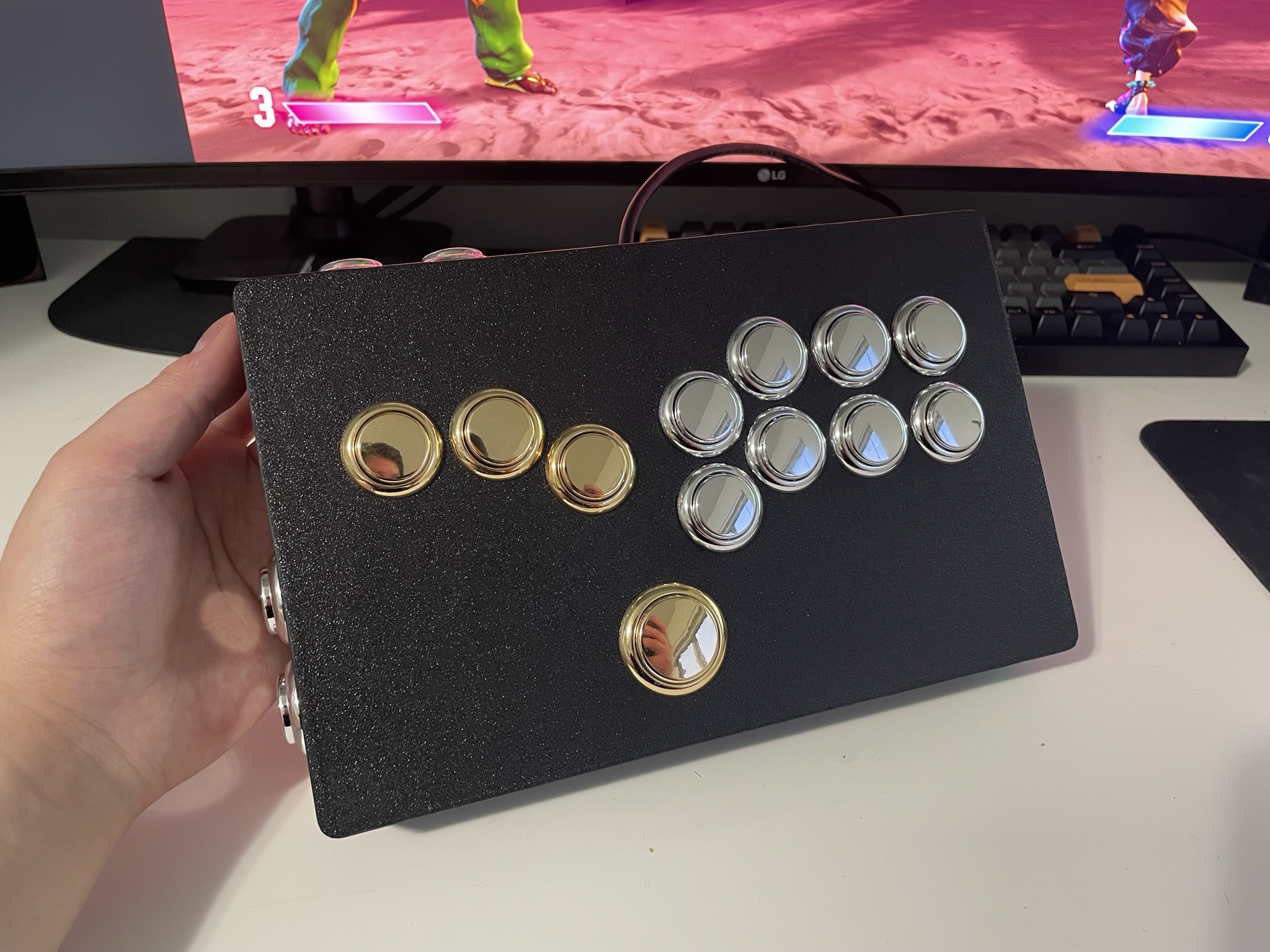 Hitbox Arcade Stick - 16 Buttons - Remix