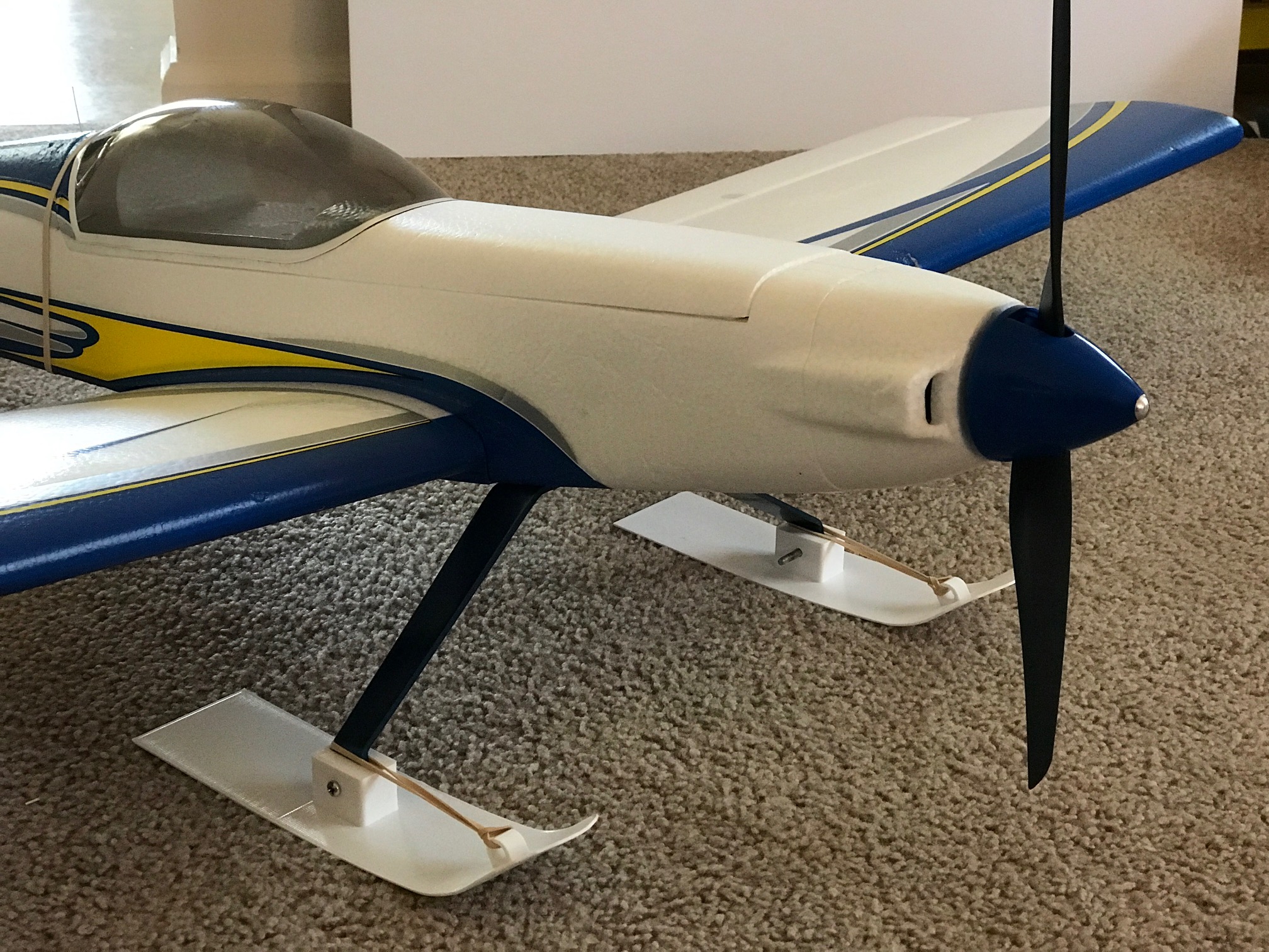 Pulse 15e snow skis
