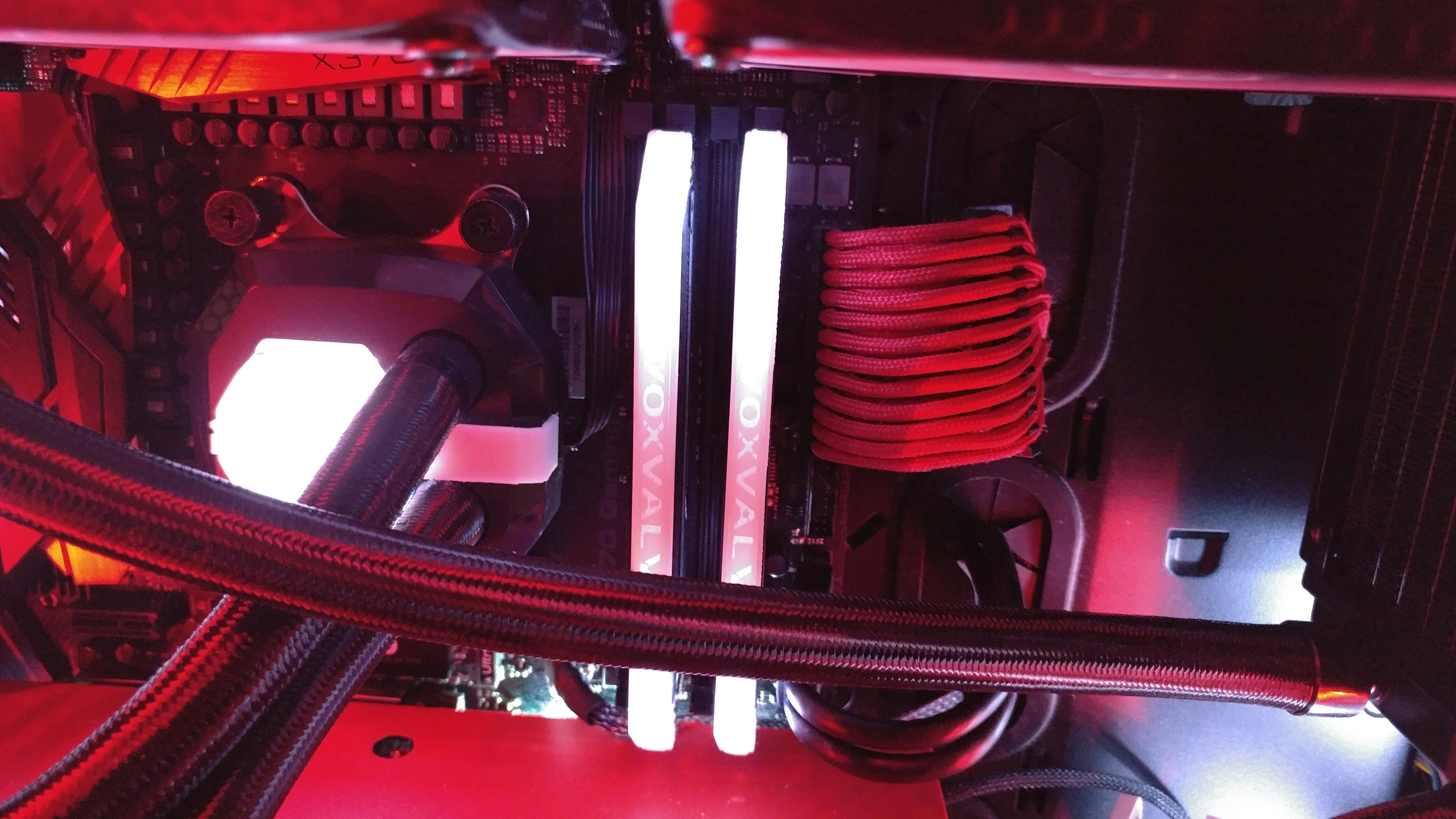 Corsair Dominator Bar
