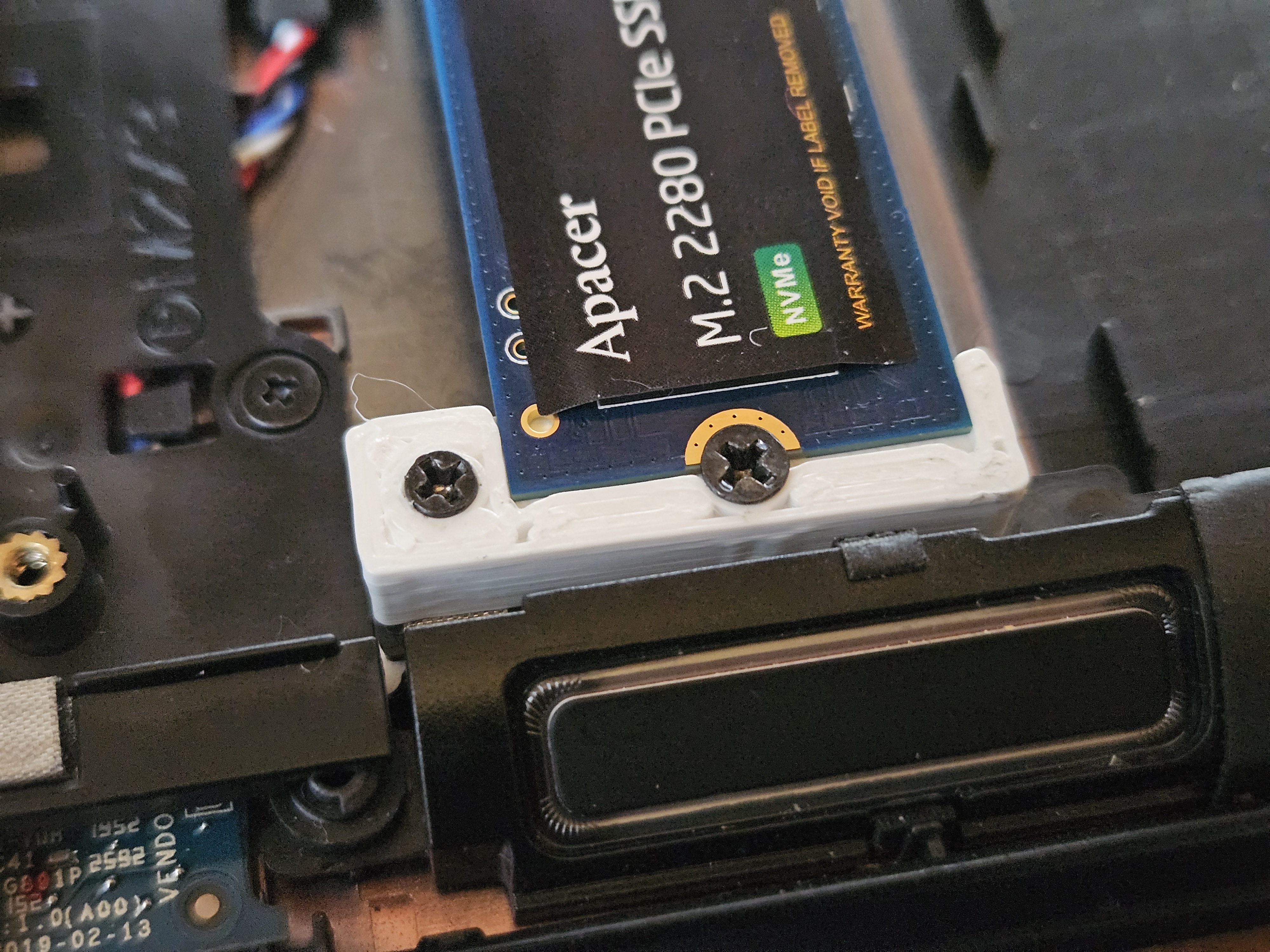 Dell Latitude 5400 M2 m.2 NVMe SSD bracket mount