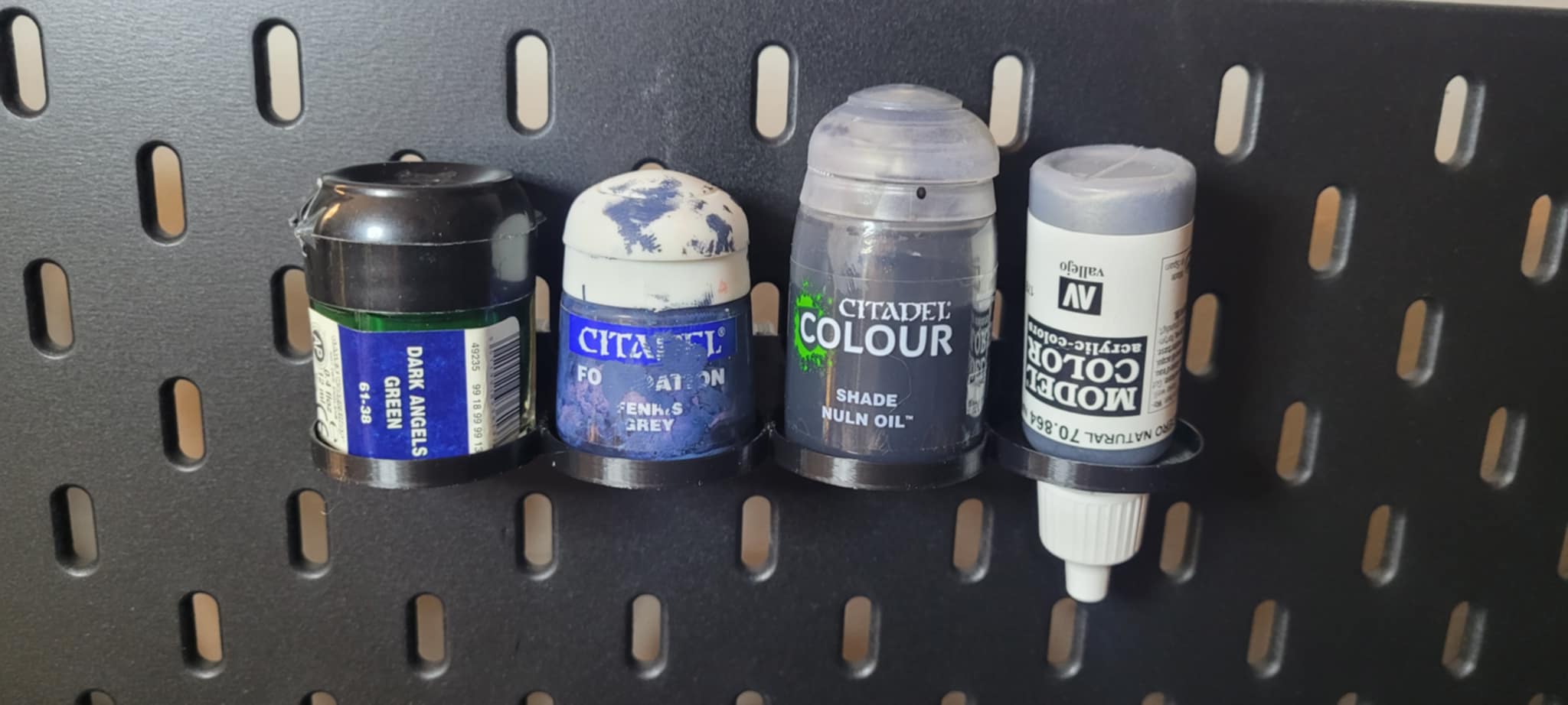 Universal (Mostly) Paint Holder for Ikea Skadis - Citidel (Old and New), Vallejo Paint Bottle