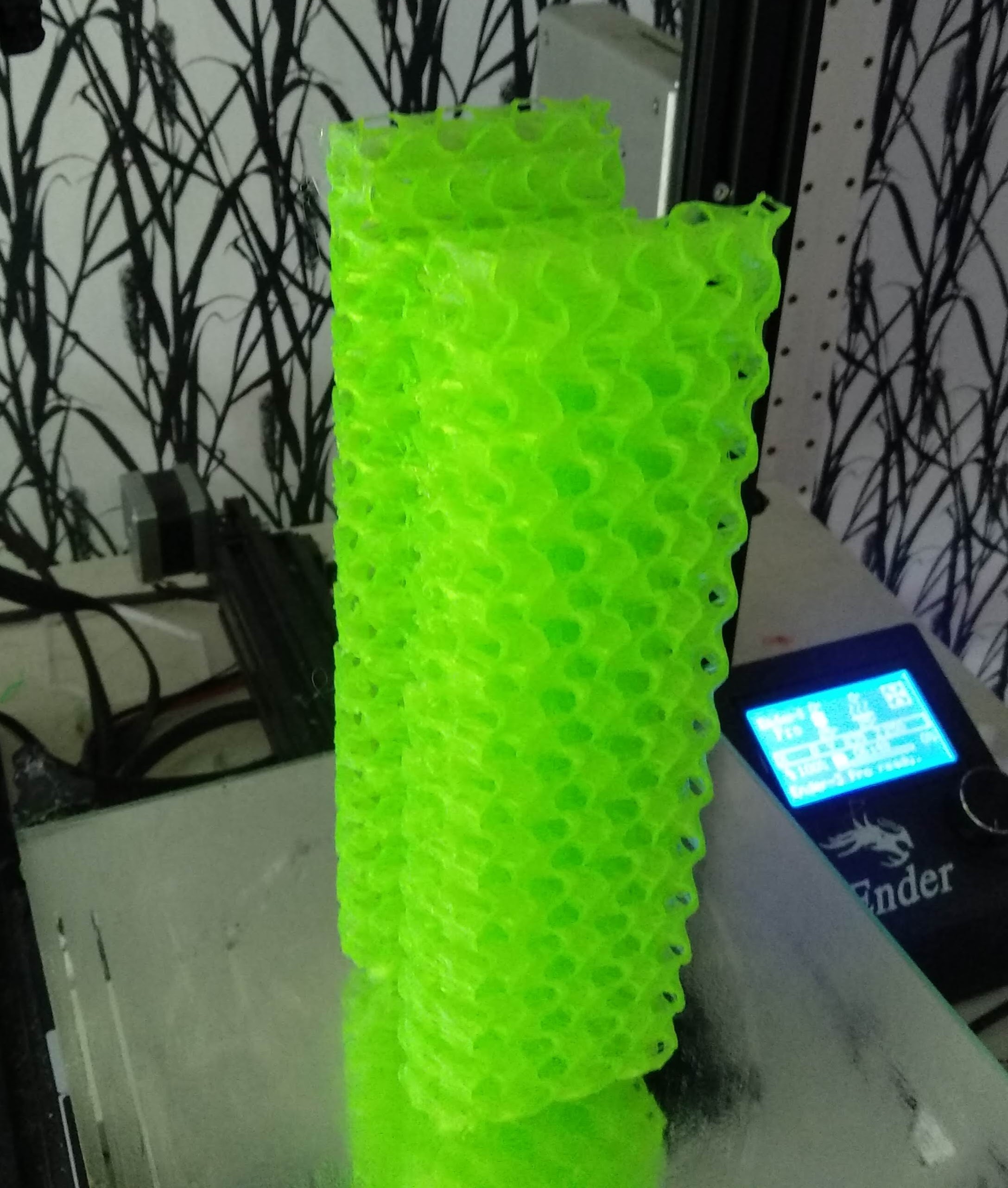 Filter material for Fluval U4 aquarium filter.