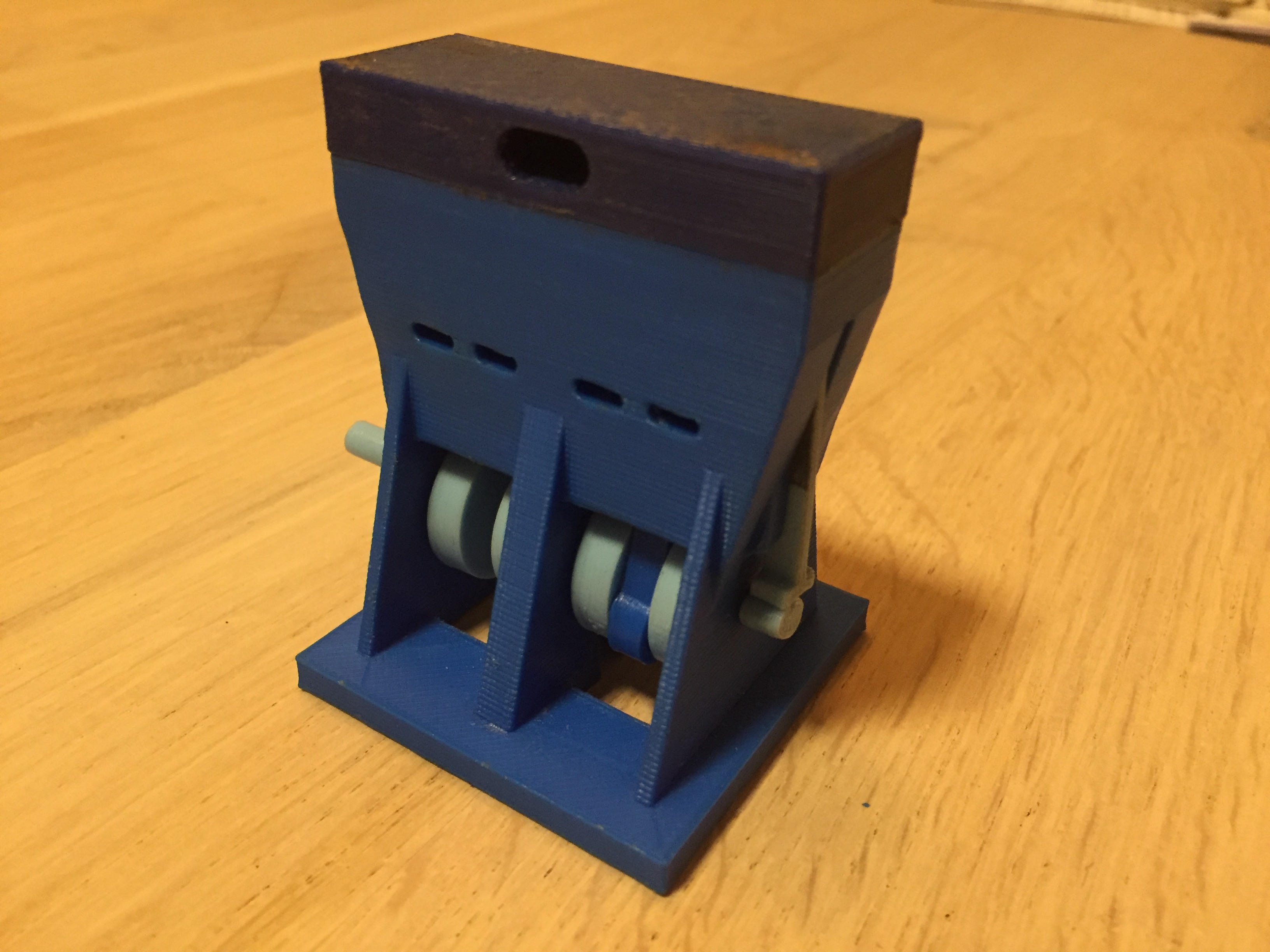 Compressed-air engine straight twin V. 2.0