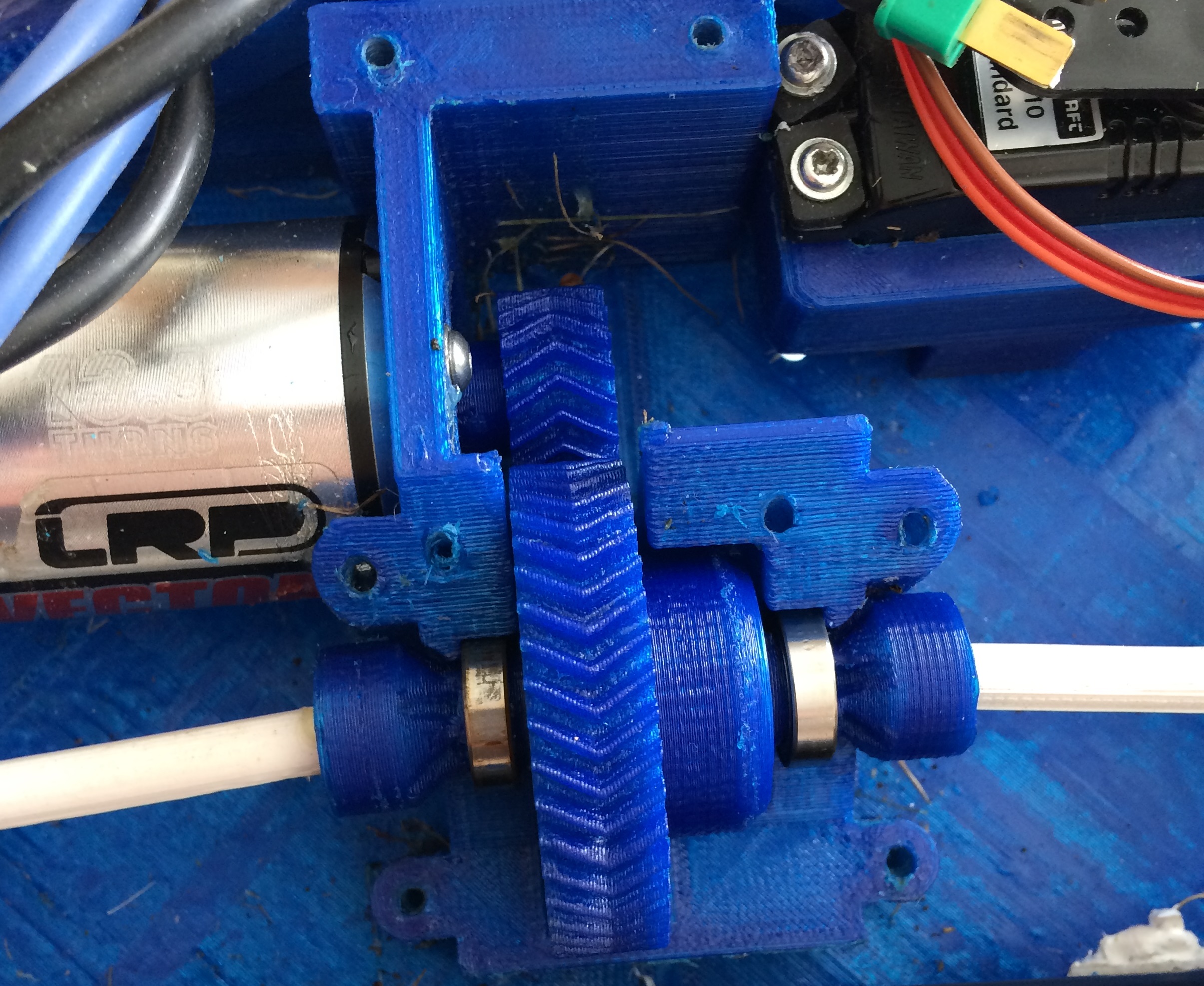 Open RC Truggy central diff herringbone spur gear reinforcement