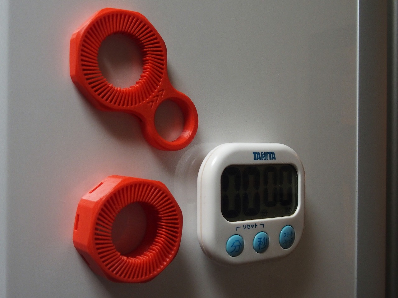PET Bottle Opener (with Magnet Pockets)