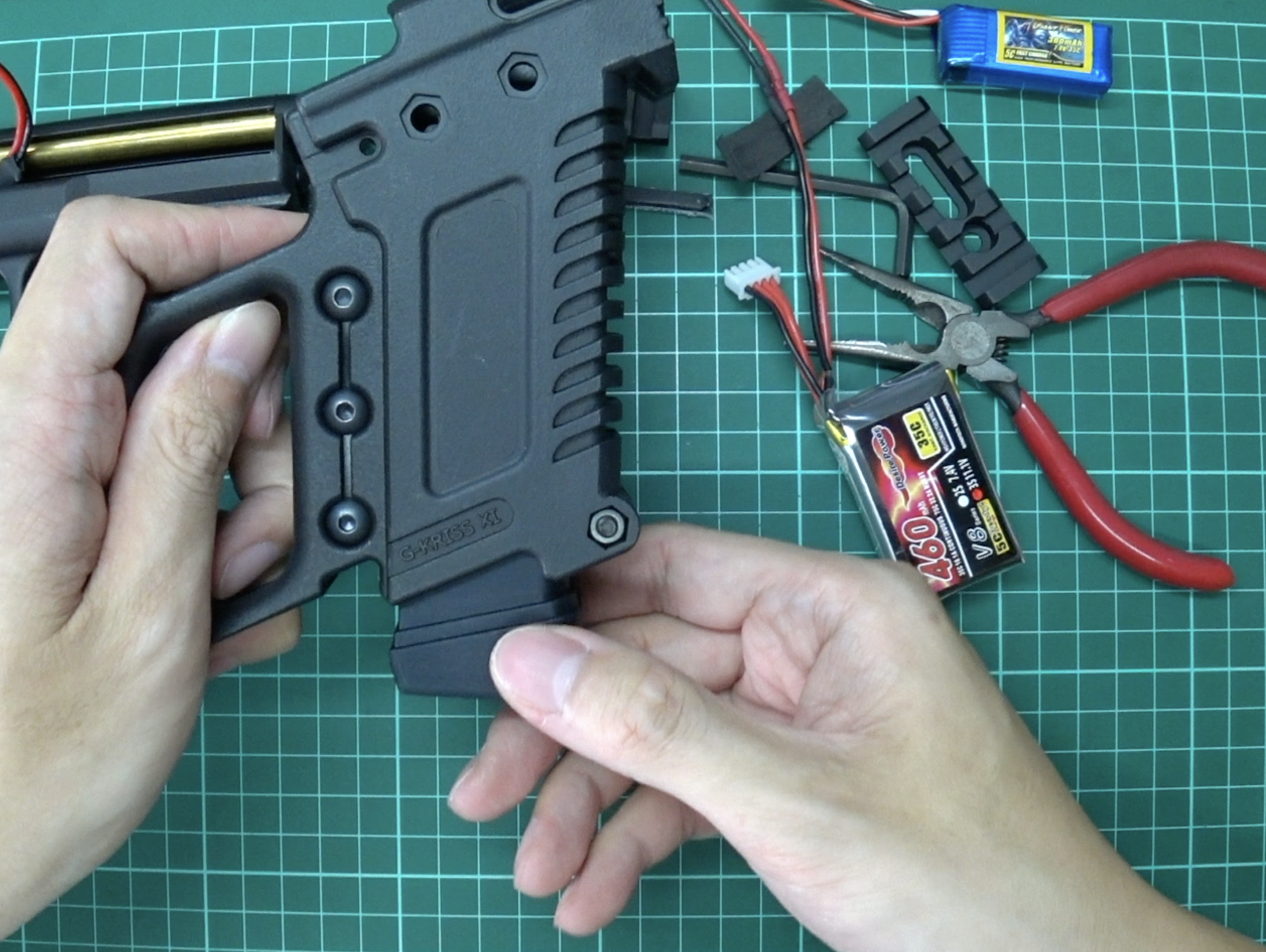 SLONG AIRSOFT G-KRISS XI Battery Cover