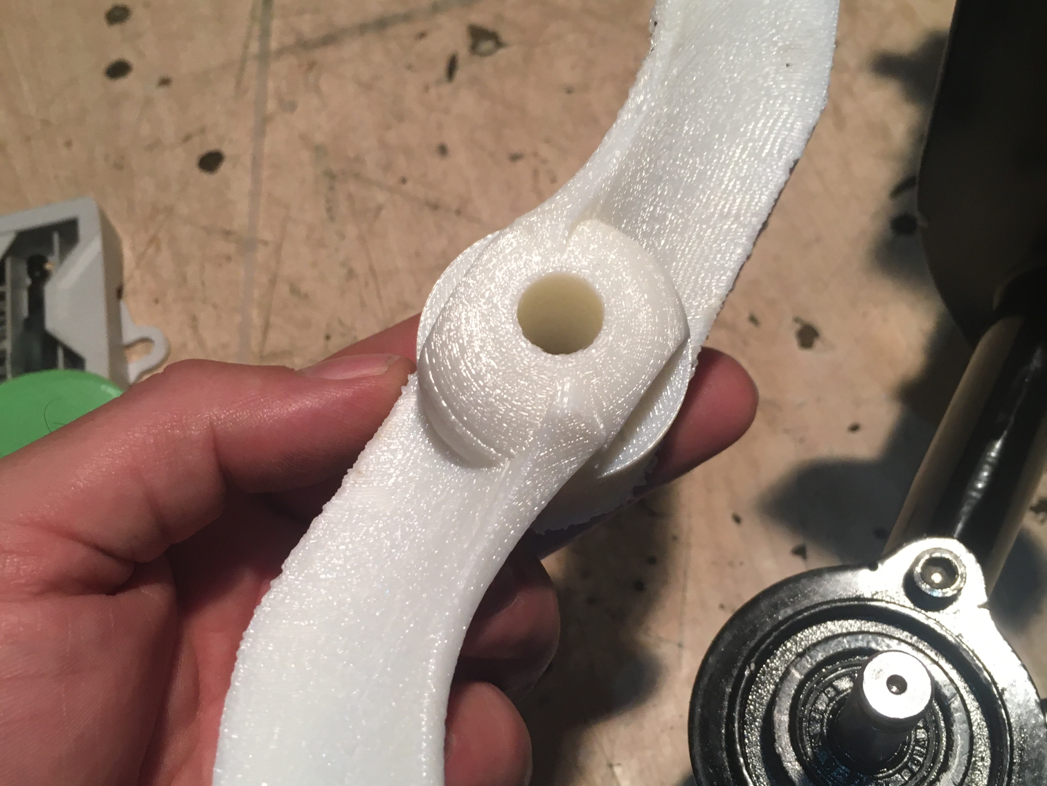 Propeller 2 blade for 4 Stroke 38cc (smaller than the XL version) motor - Kayak
