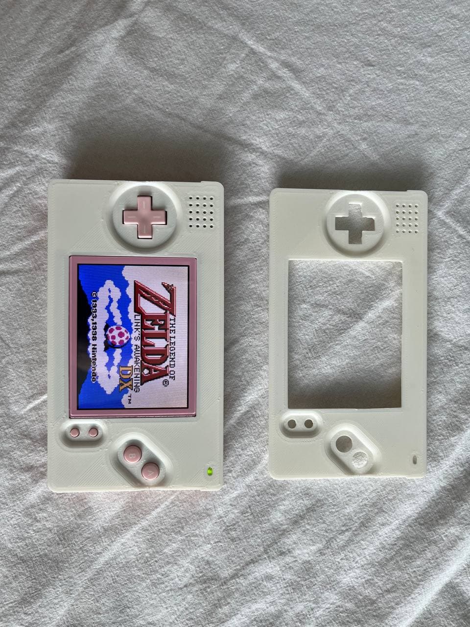 DS Lite Gameboy Macro, Top screen, 2 buttons, Switch speaker