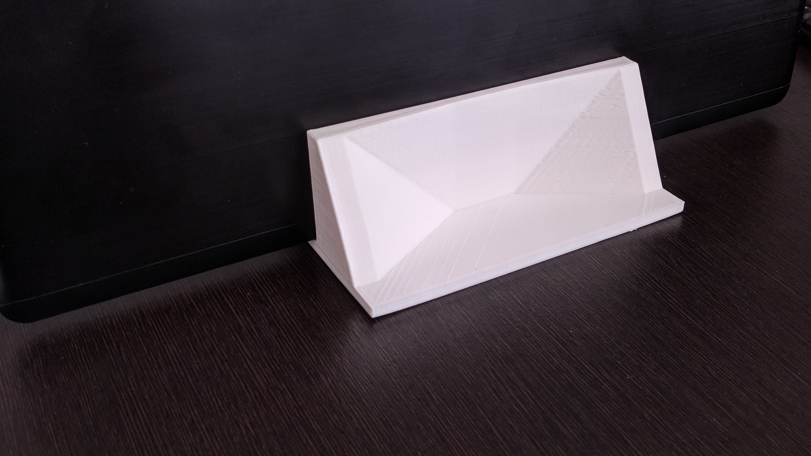 Laptop Vertical Stand