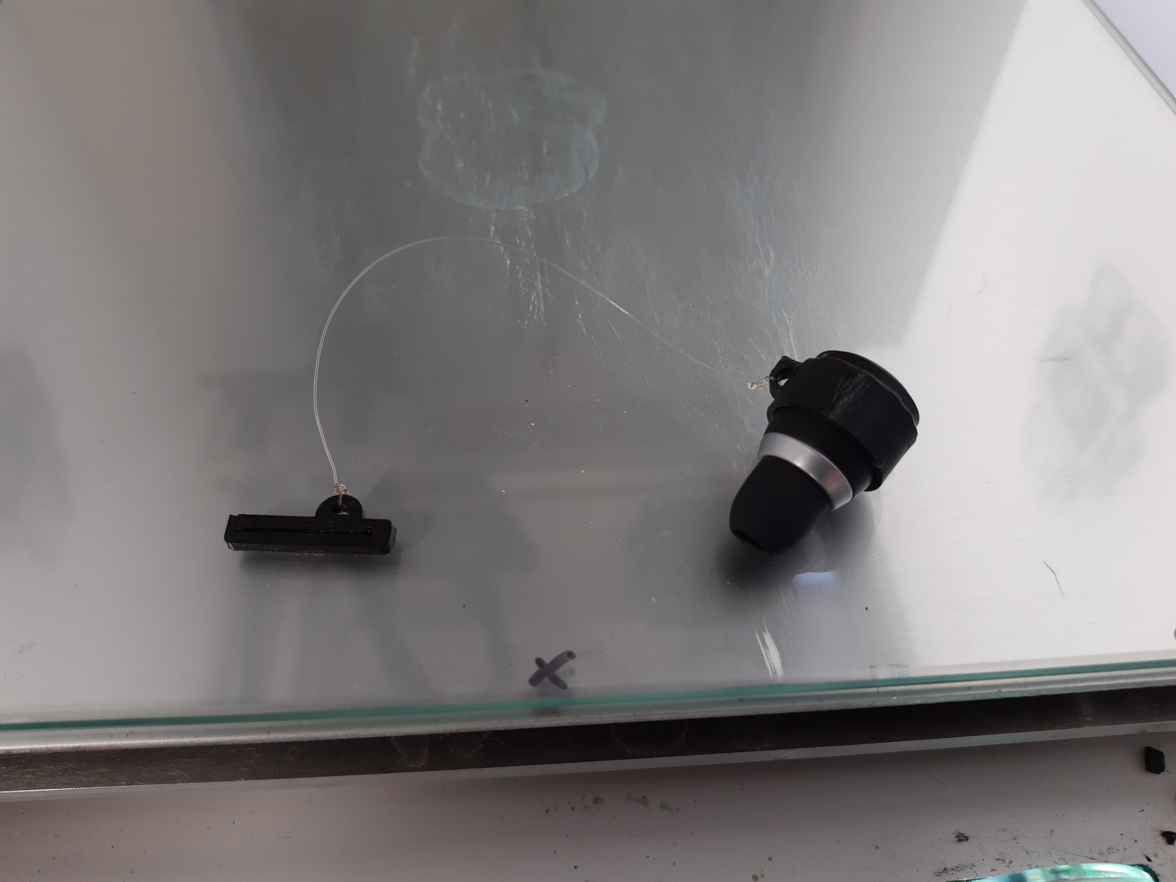 Cambridge Audio Melomania 1 safety attachment Helmet