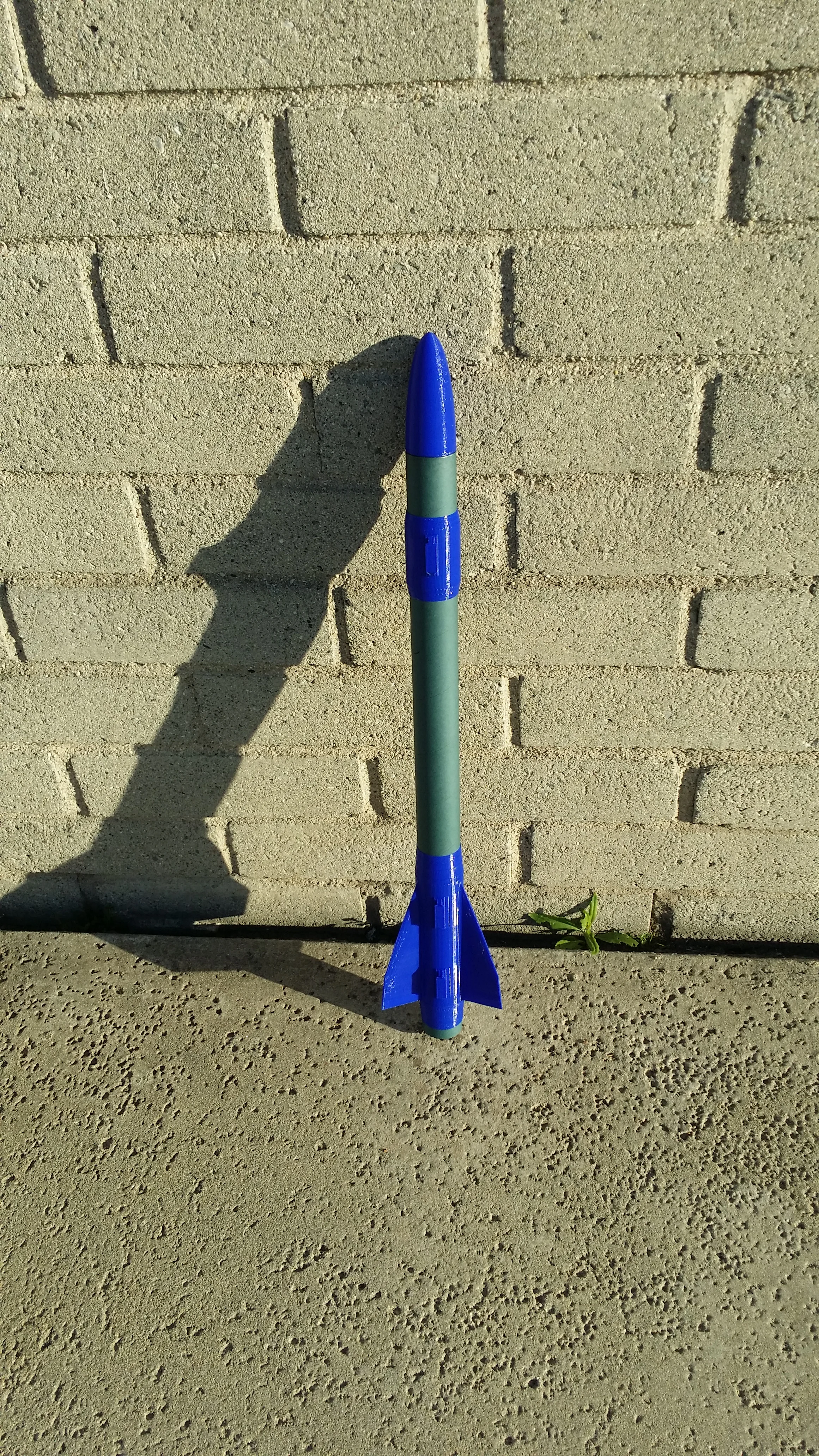Supersonic rocket