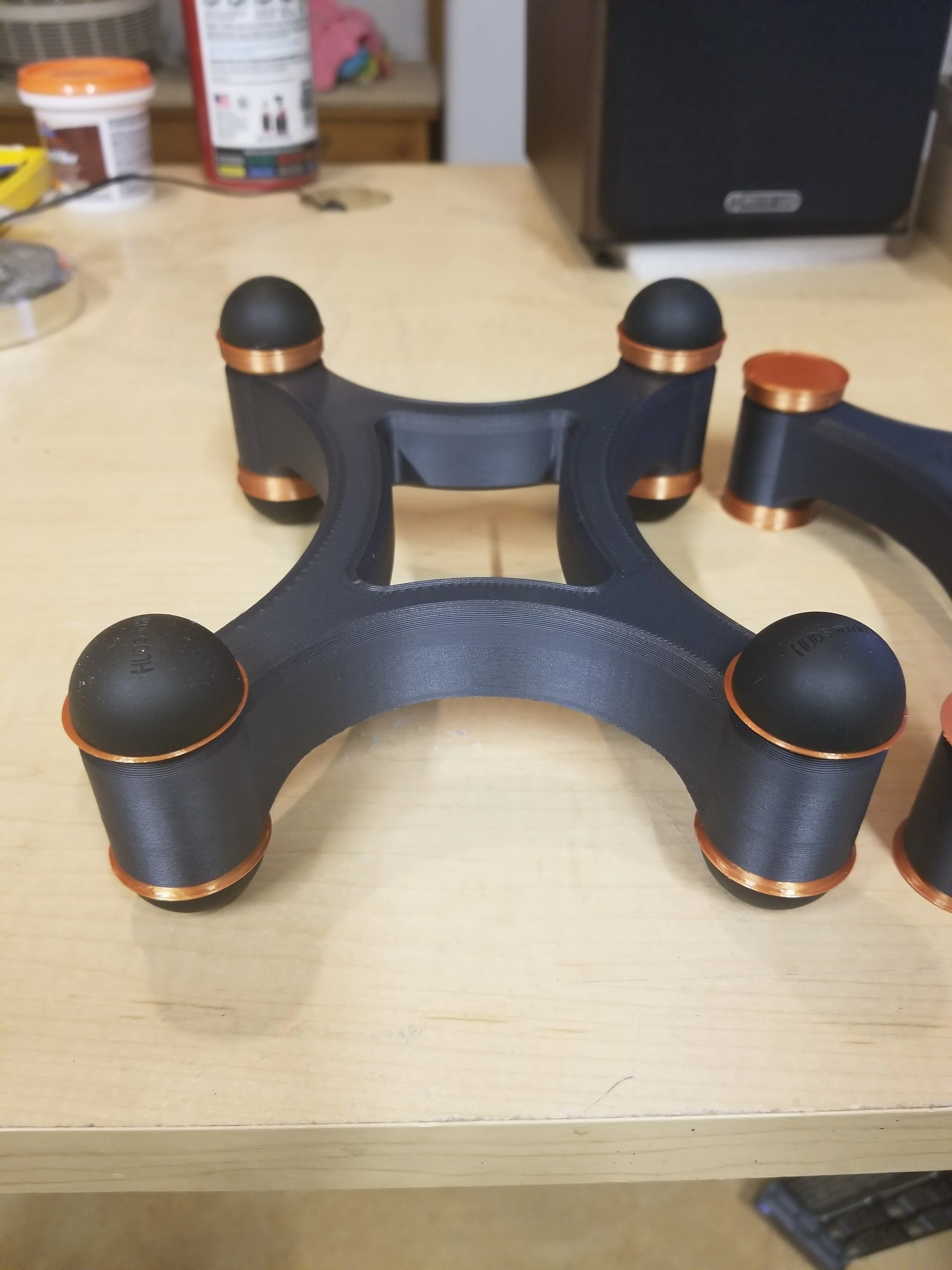 AntiVibration Speaker Stand Single base.