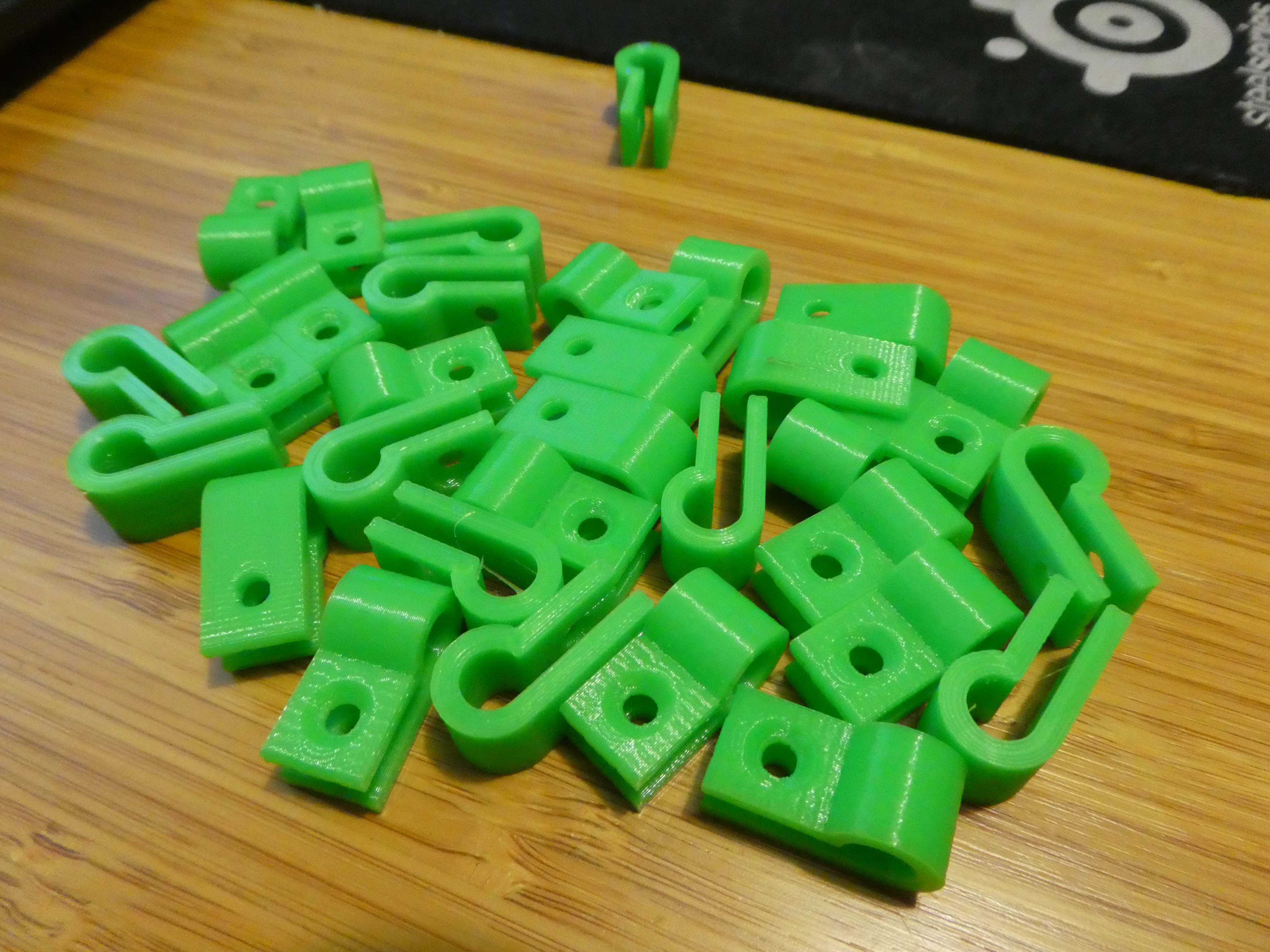 CAT5e Cable screw clip