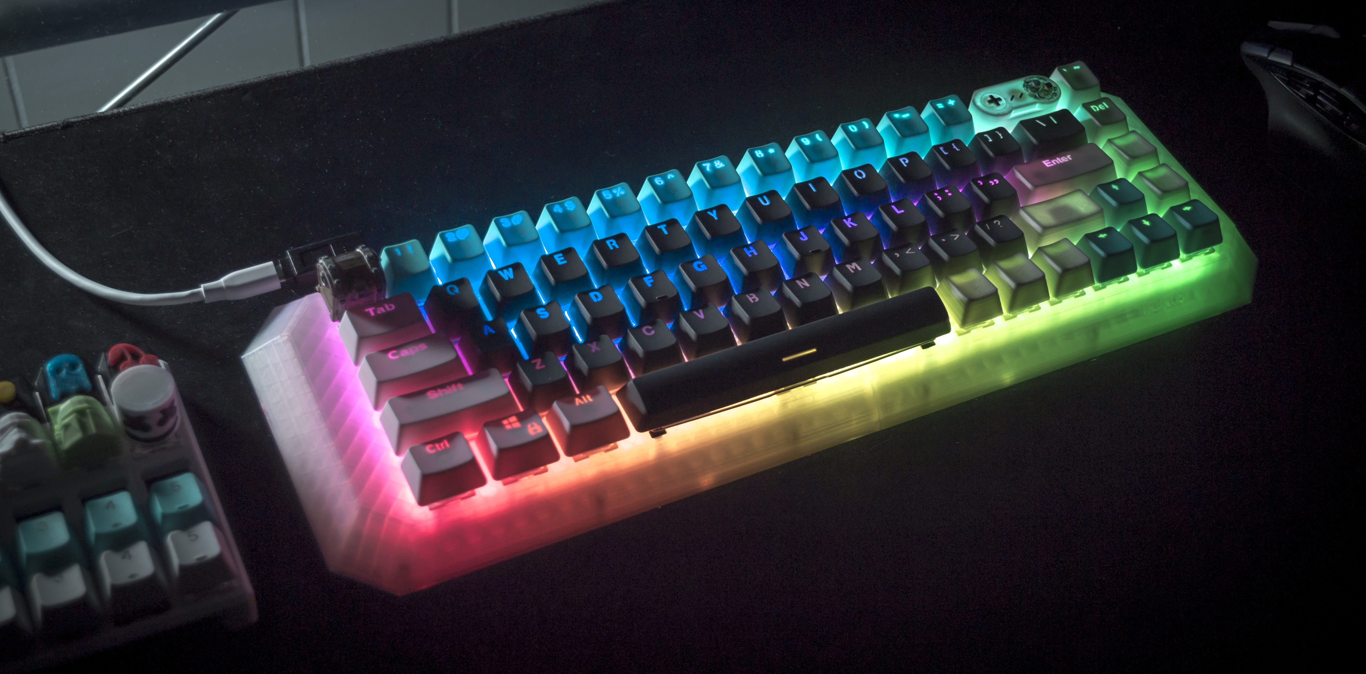 Mechanical Keyboard - Tada68