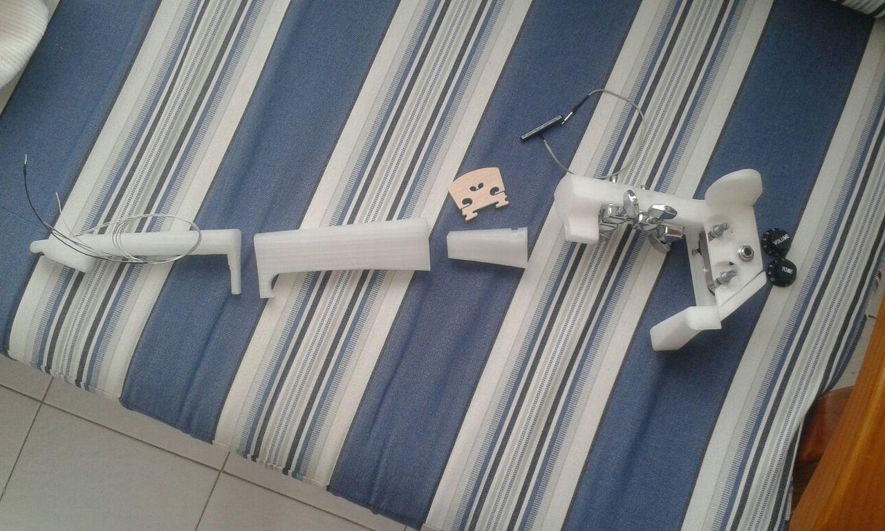 Claudia v0.1 Electric Violin