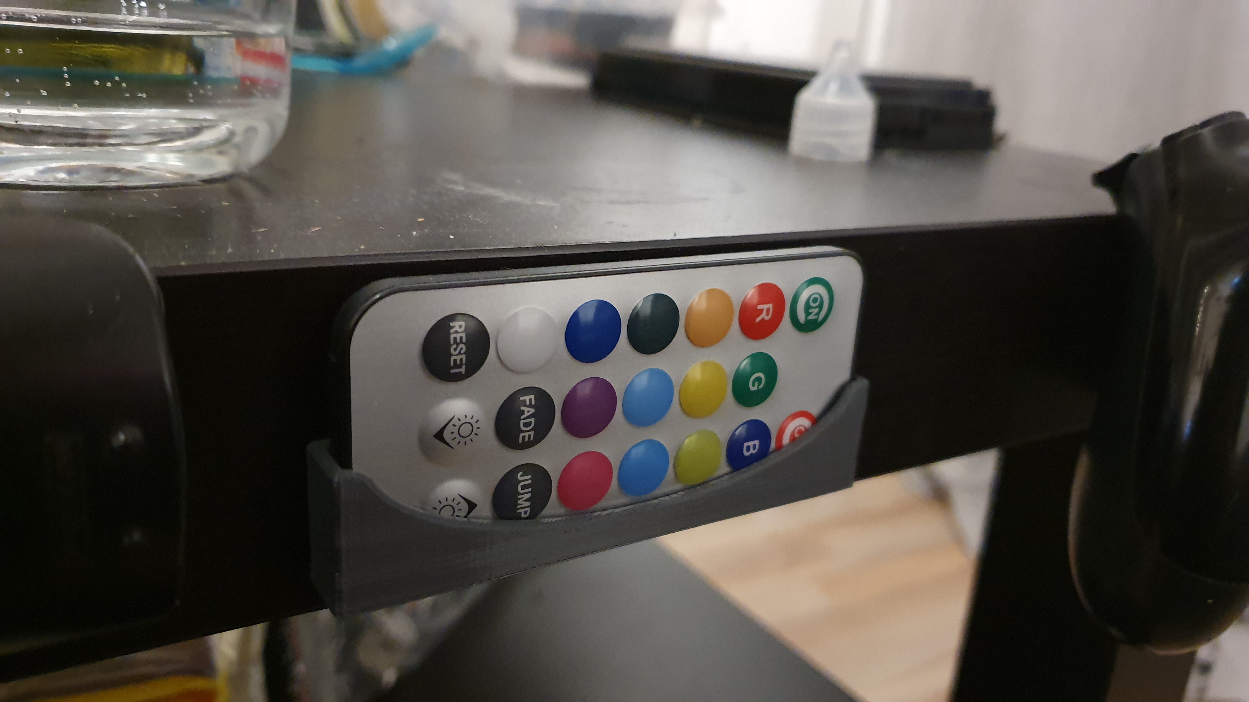 Halter für led Fernbedienung