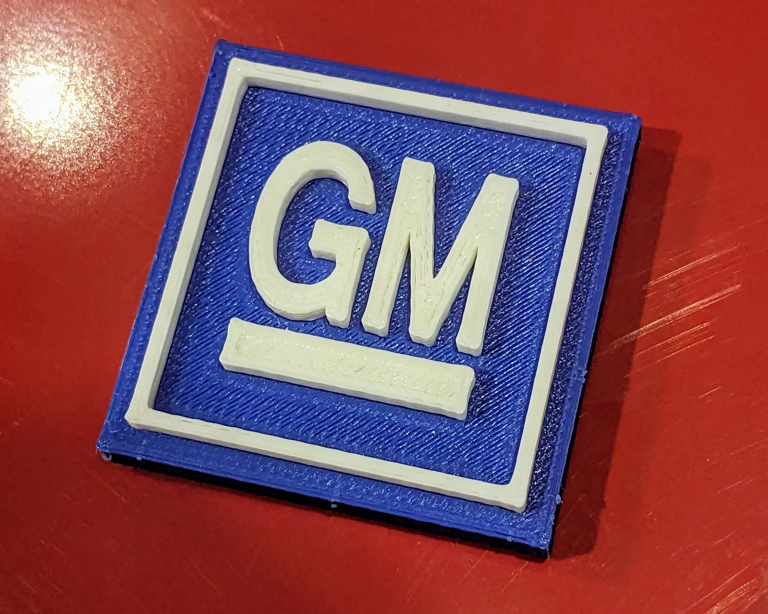 GM logo