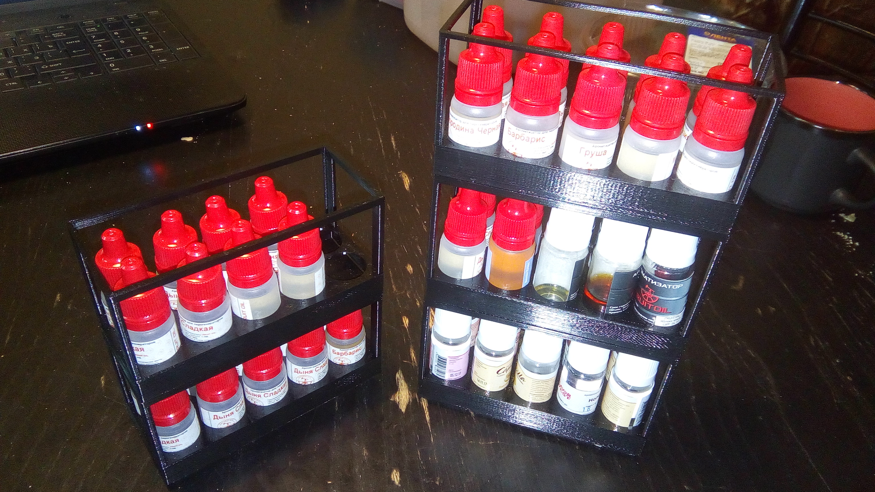 Stacking stand for bottles 5ml / 10ml