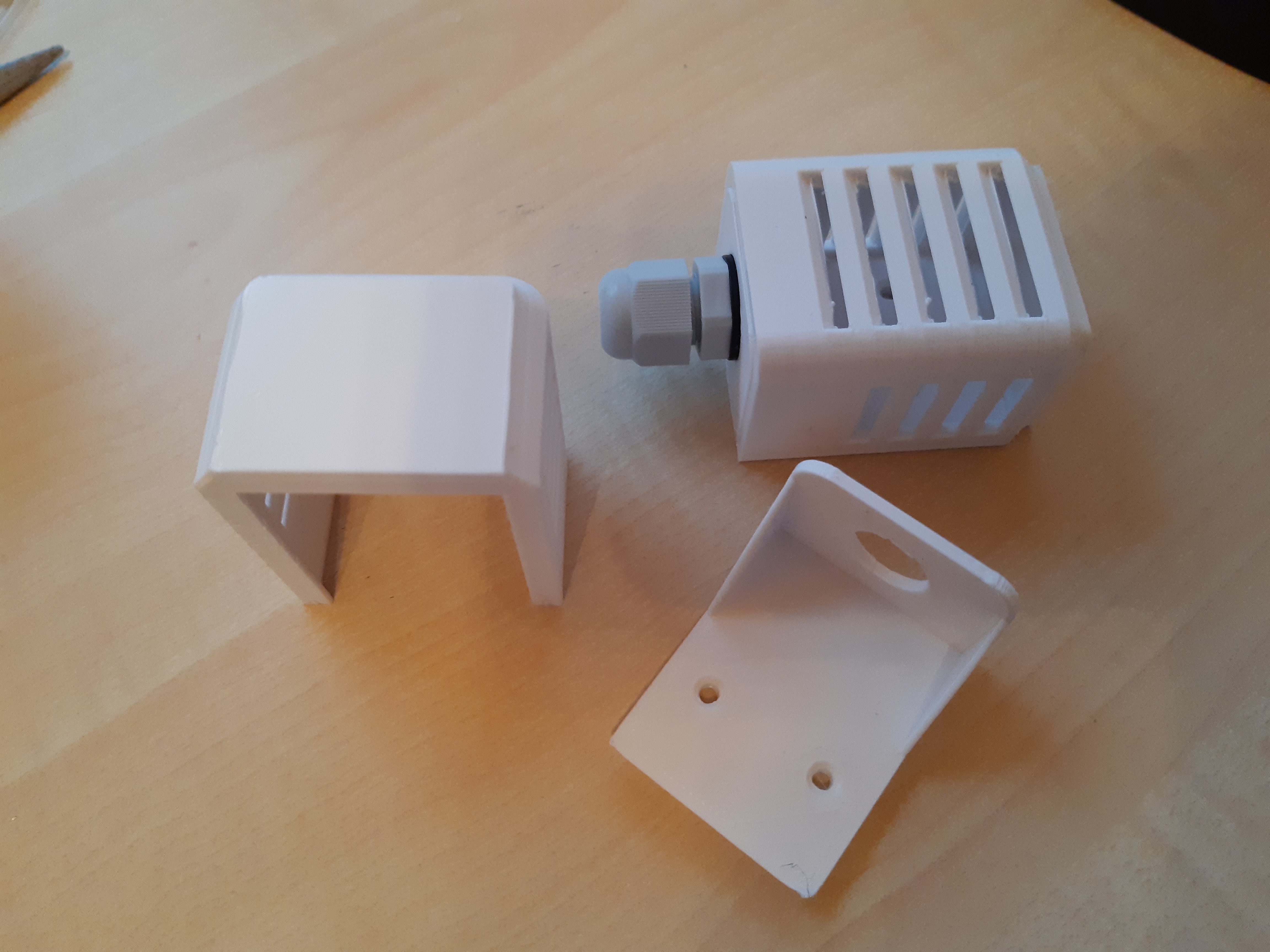 Temperature Sensor Mount, radiation shield