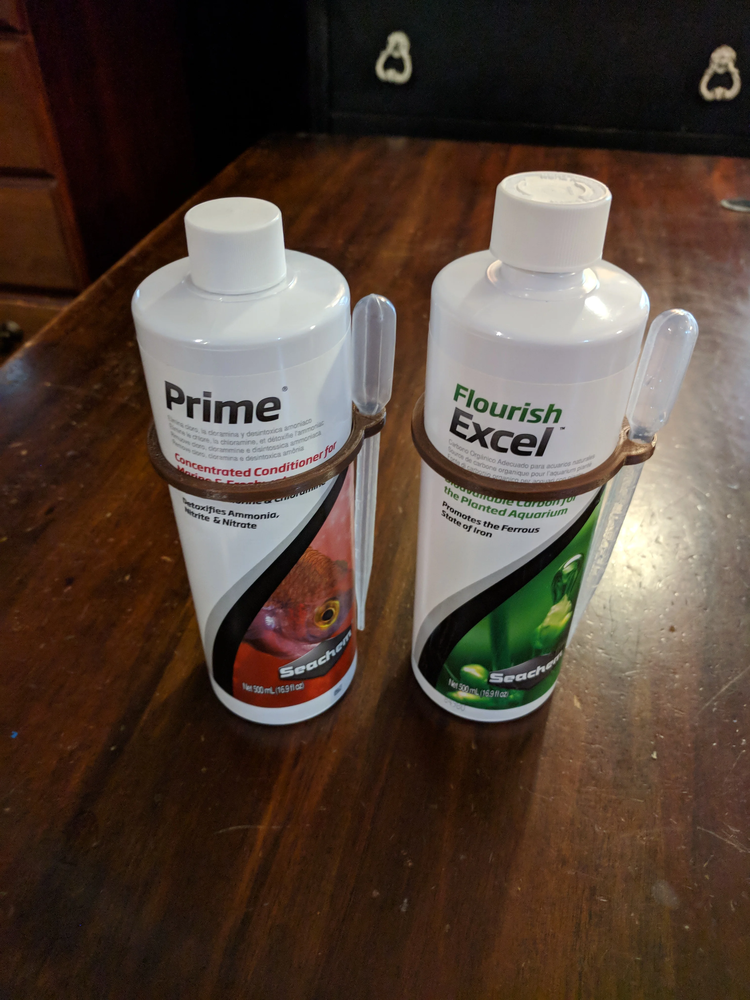 Pipette Holder for Seachem Bottles