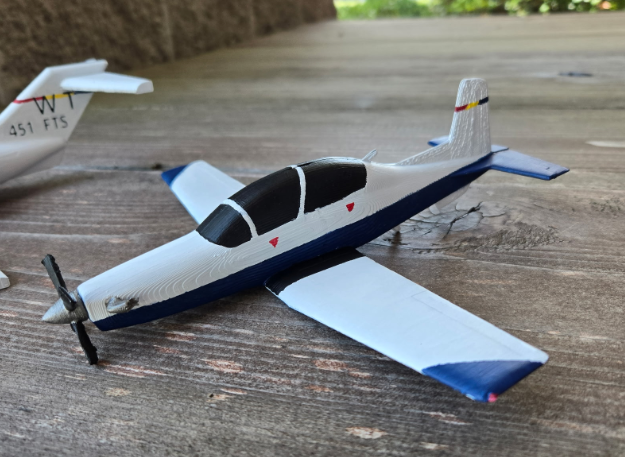 T-6 Texan II - Supportless Halves With Spinning Propeller