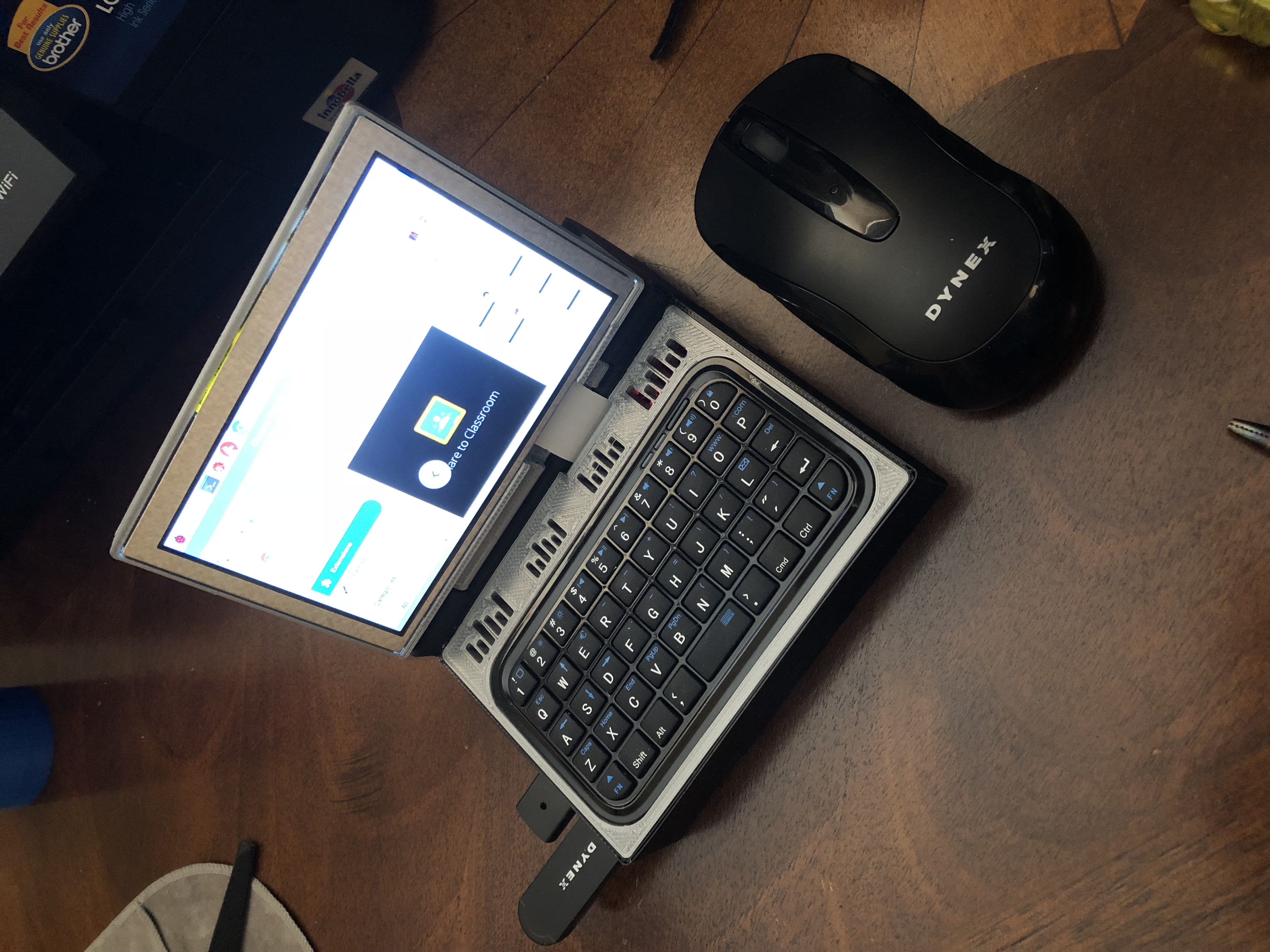 RP3 Mini Laptop