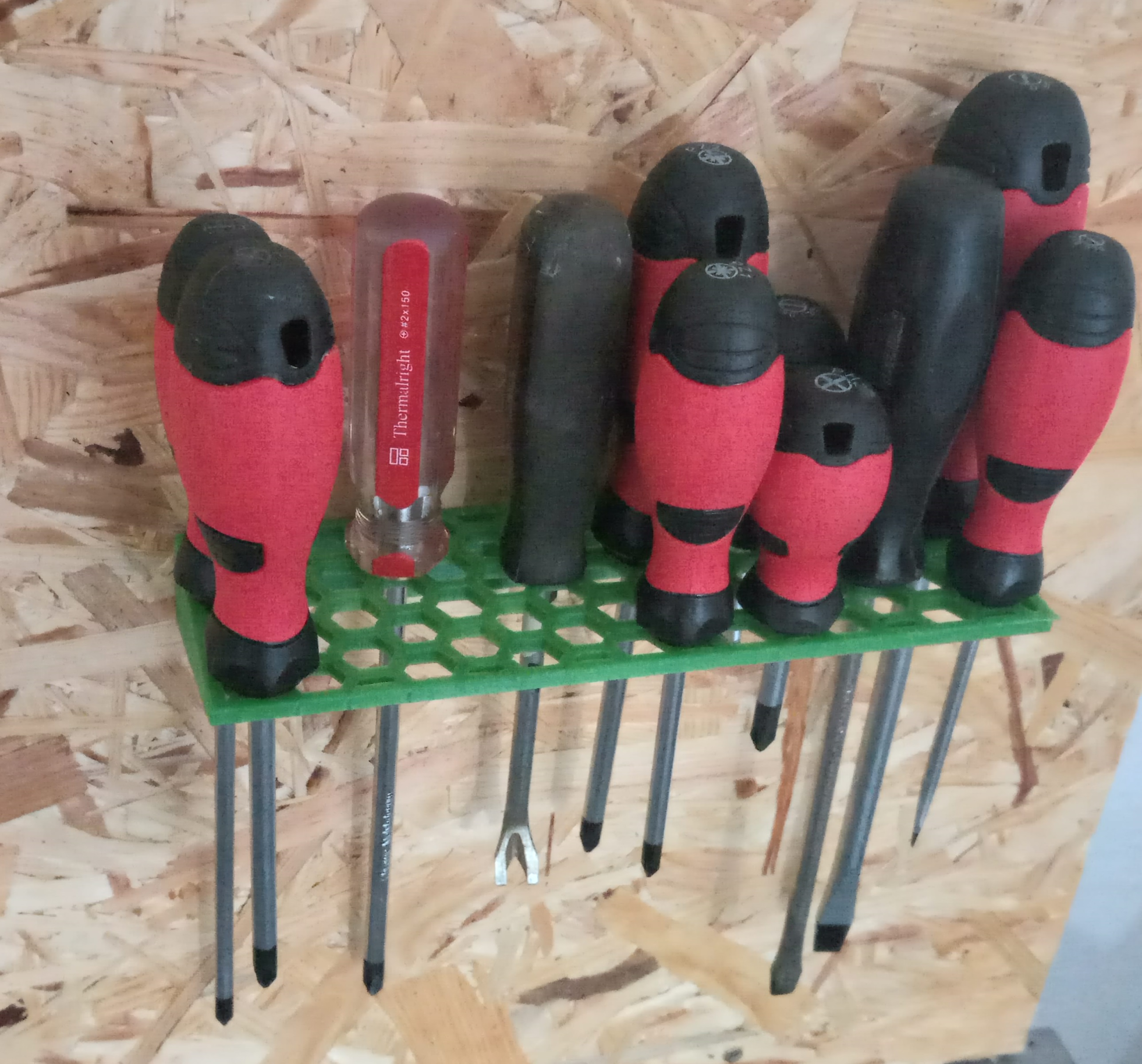 Pegboard Hex-Screw-Driver-Holder